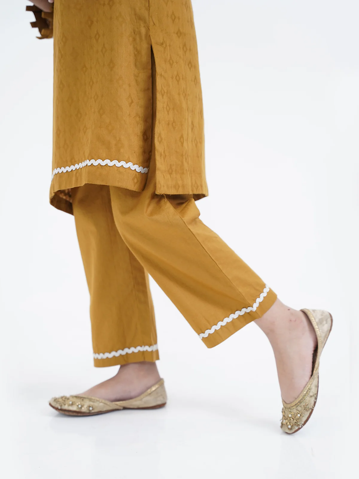 "DINLAS" Jacquard Co-Ord Set - Image 3