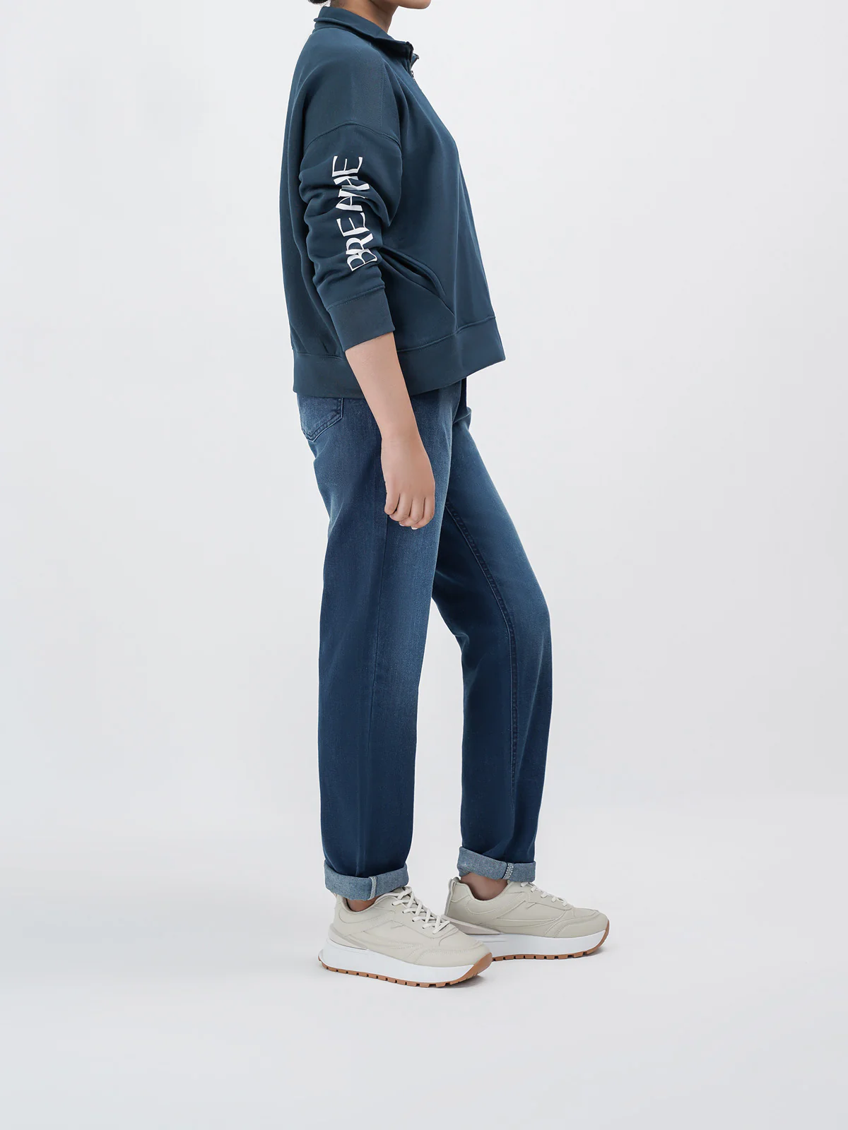 "DRACO" Slim Fit Casual Denim Pant - Image 3