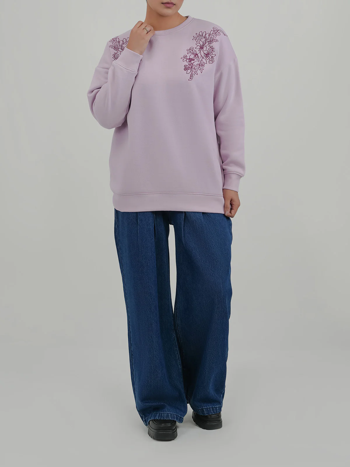 "EAMON" Unique Graphic Fleece Sweatshirt - Image 2