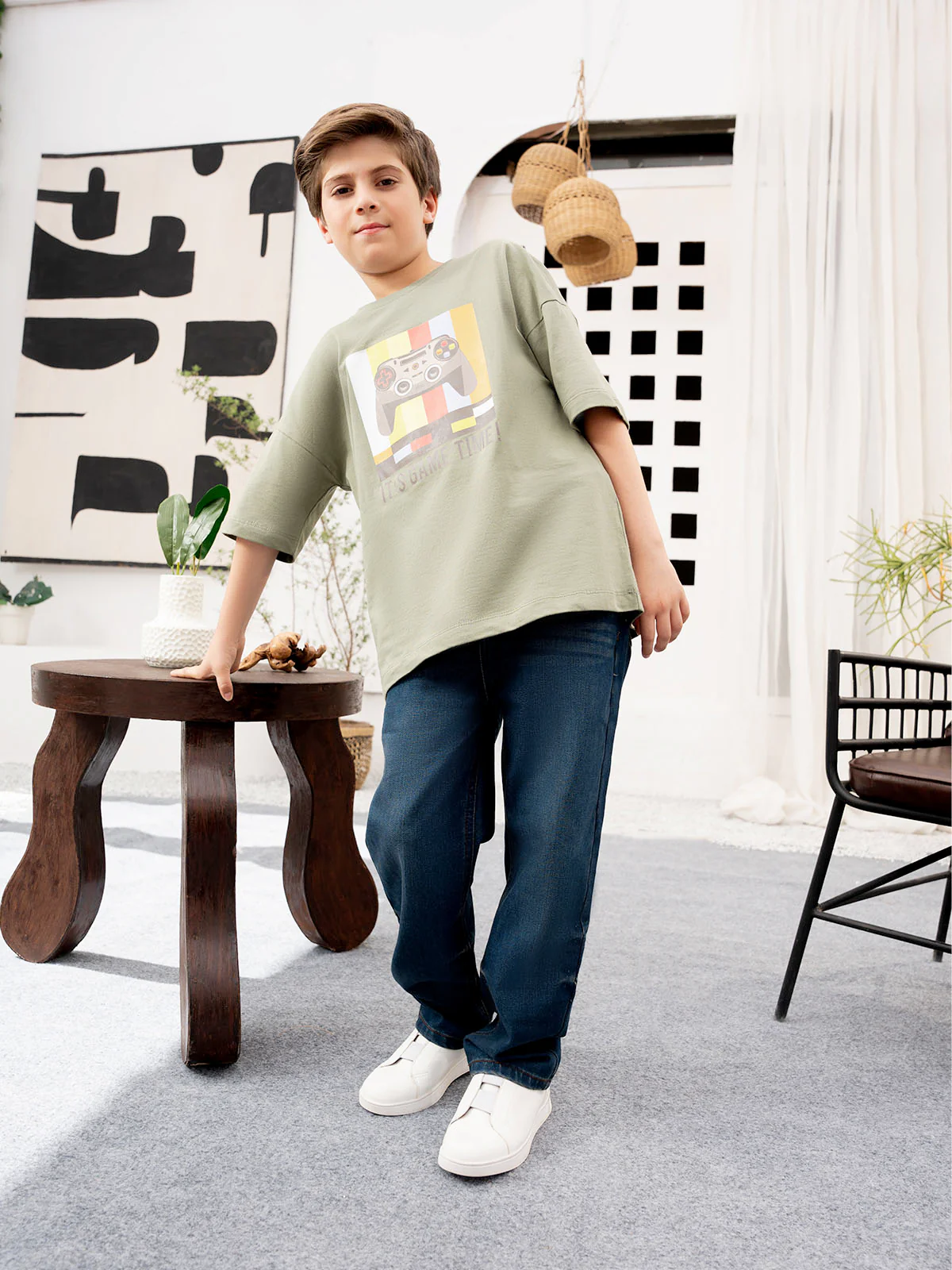 "EMILIO" Graphic Drop Shoulder T-Shirt - Image 3