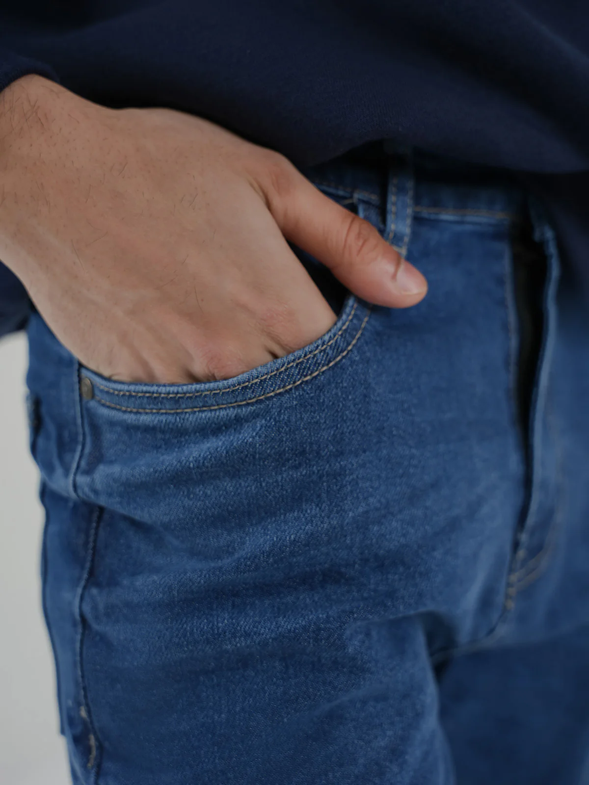 "FENNA" Comfort Slim Fit Denim Jeans - Image 3