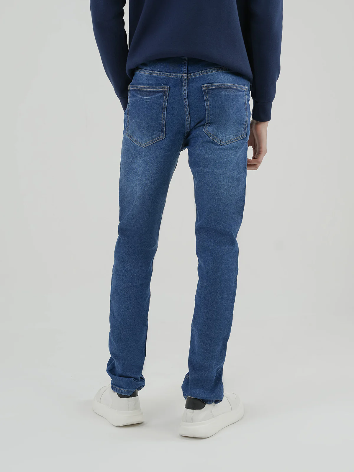"FENNA" Comfort Slim Fit Denim Jeans - Image 4