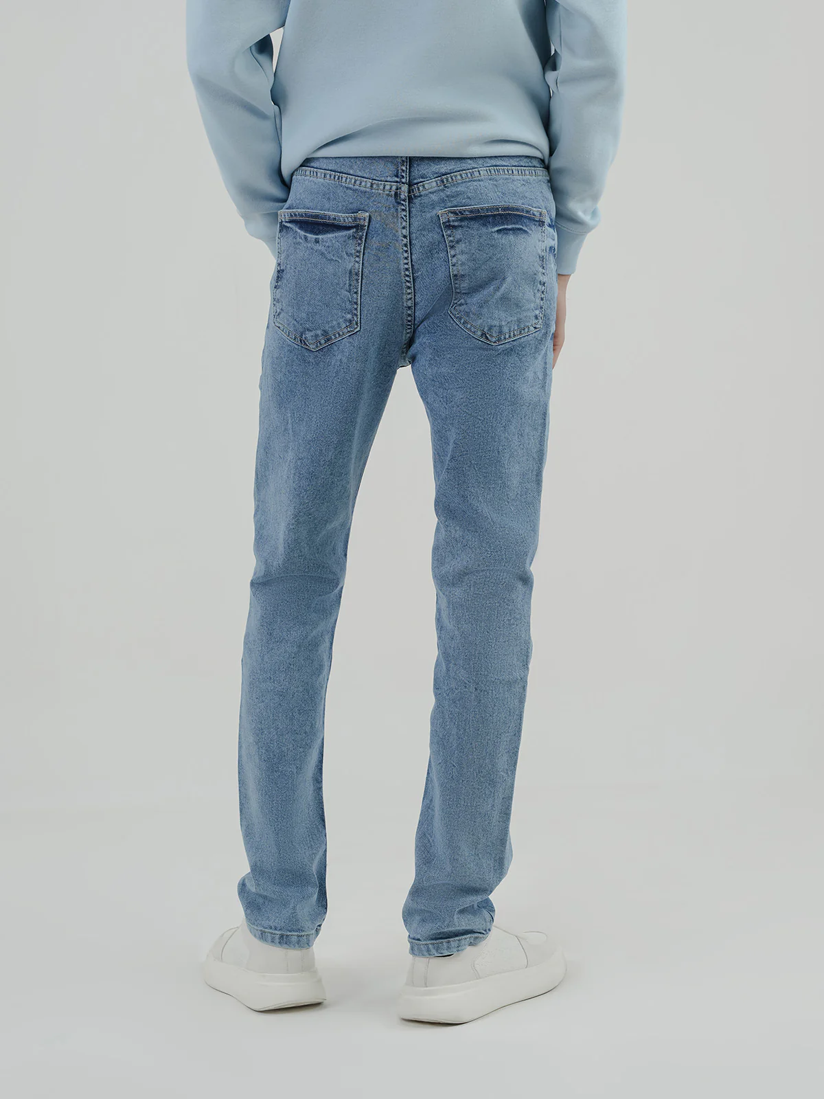 "FENNA" Comfort Slim Fit Denim Jeans - Image 4