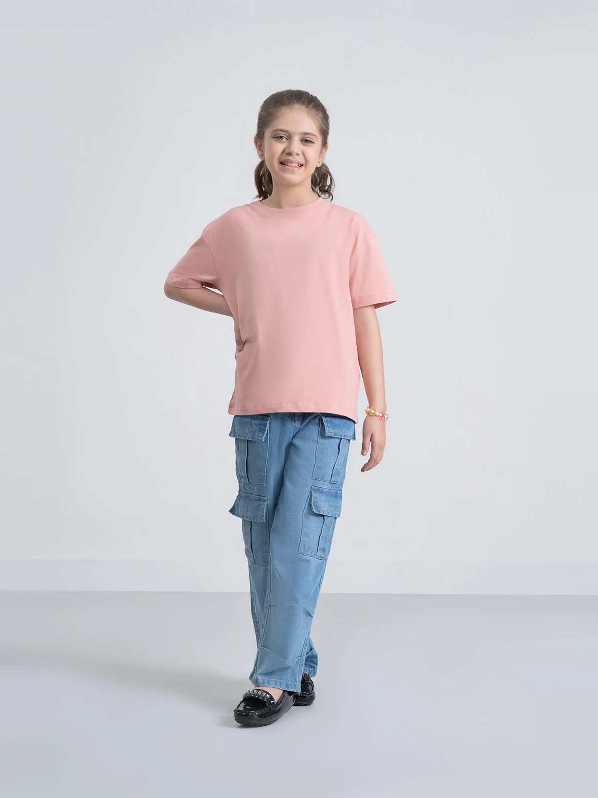 "GAVYN" Stylish Cargo Fit Denim Pant - Image 2