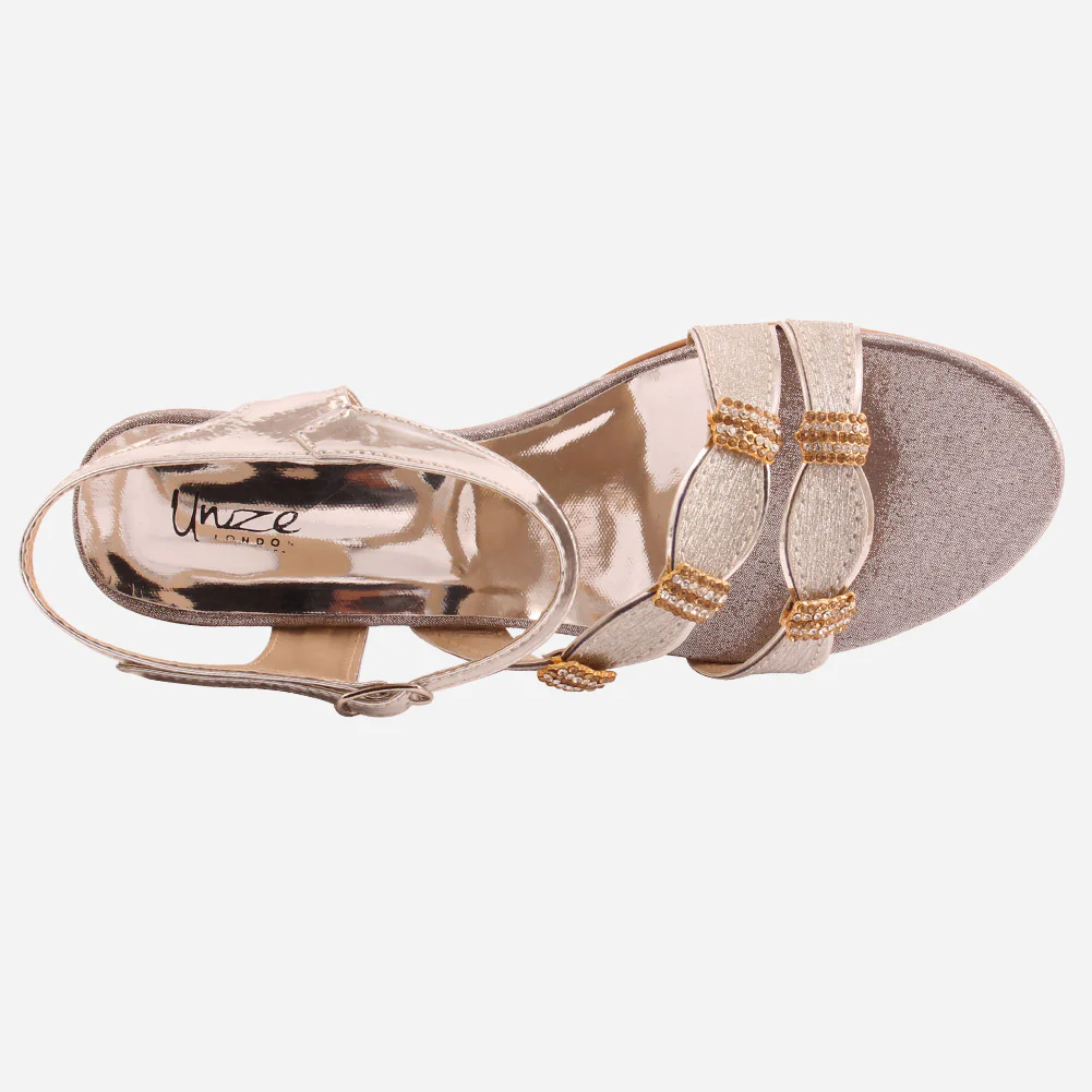 Girls"Aidy" glossy adjustable buckle fastening sandals - Image 4