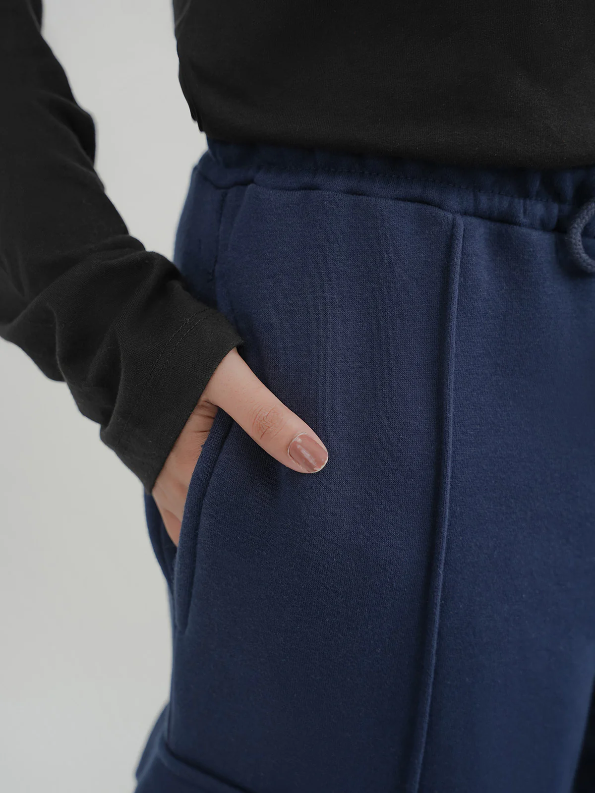 "HATHOR" Perfect Fleece Wide Leg Trouser - Image 3