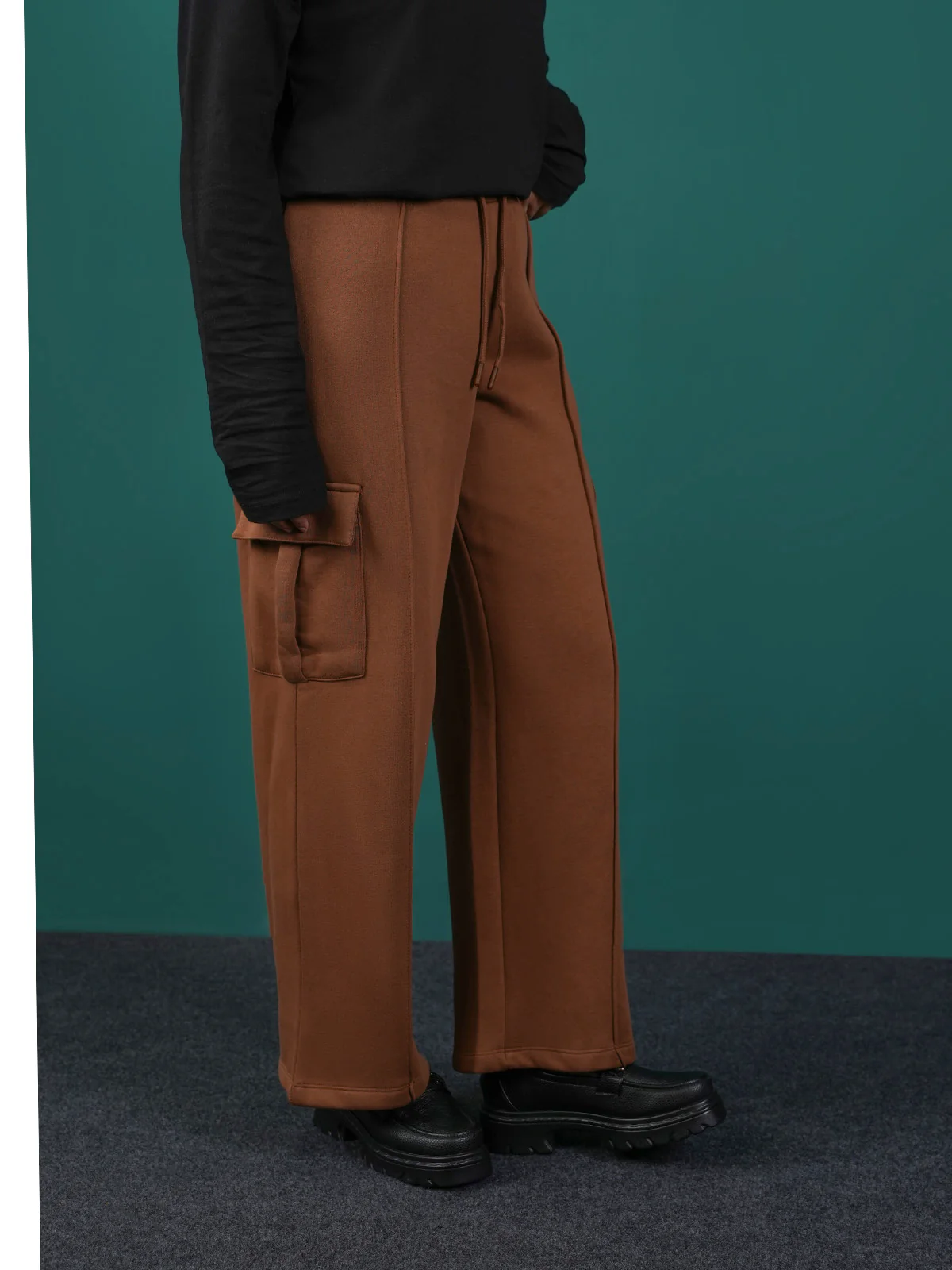 "HATHOR" Perfect Fleece Wide Leg Trouser - Image 2