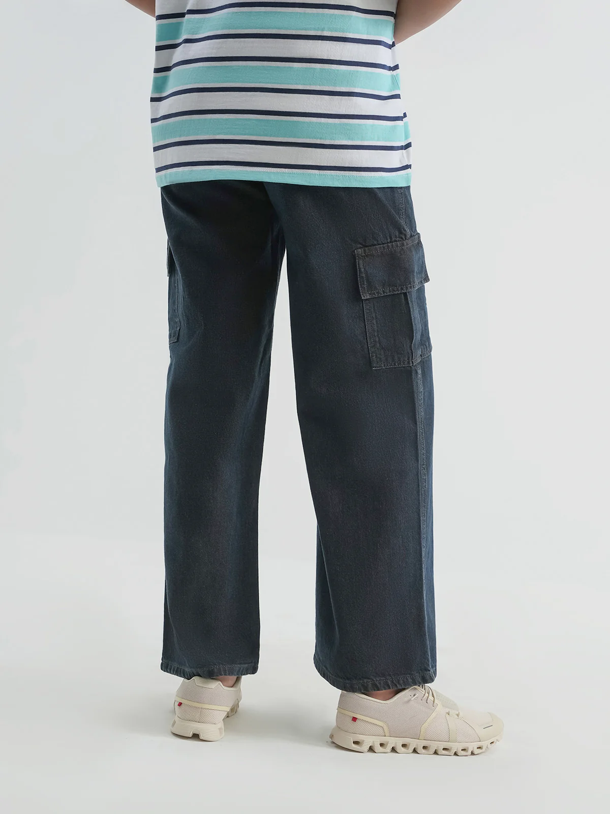 "HECTO" Cargo Fit Denim Pant - Image 4