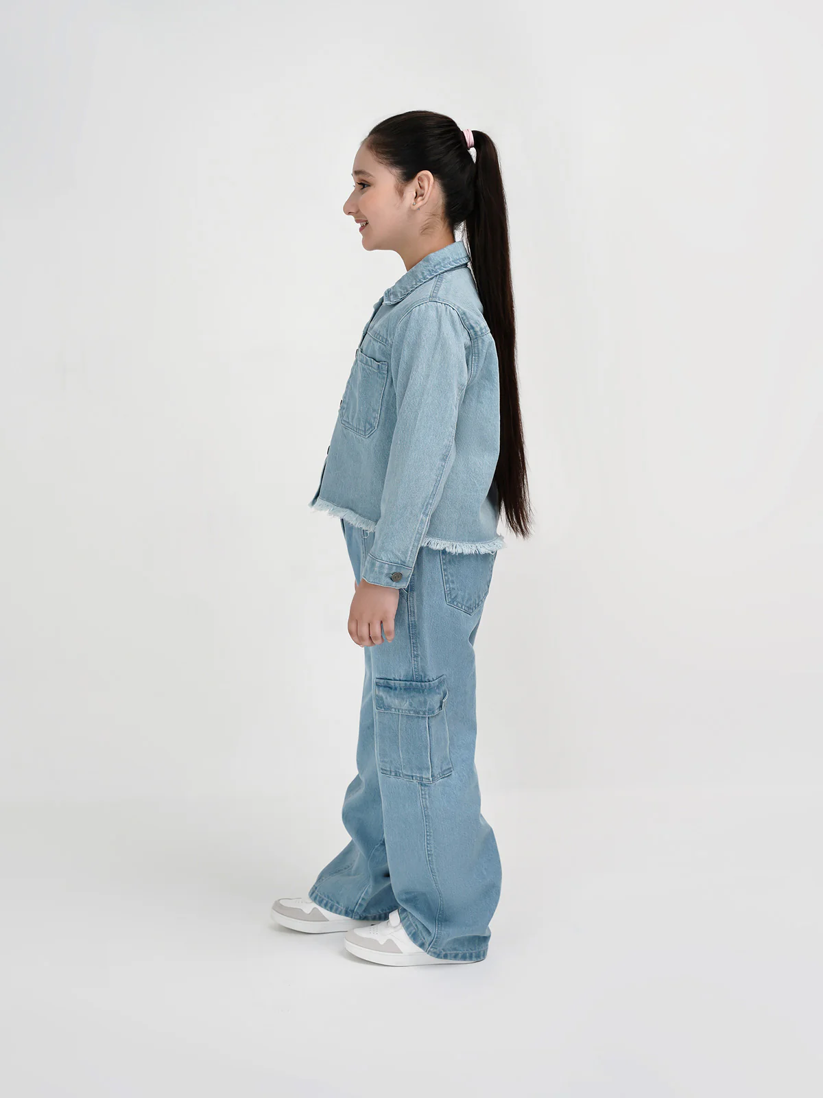 "HORAIX" Full Sleeves Denim Jacket - Image 3