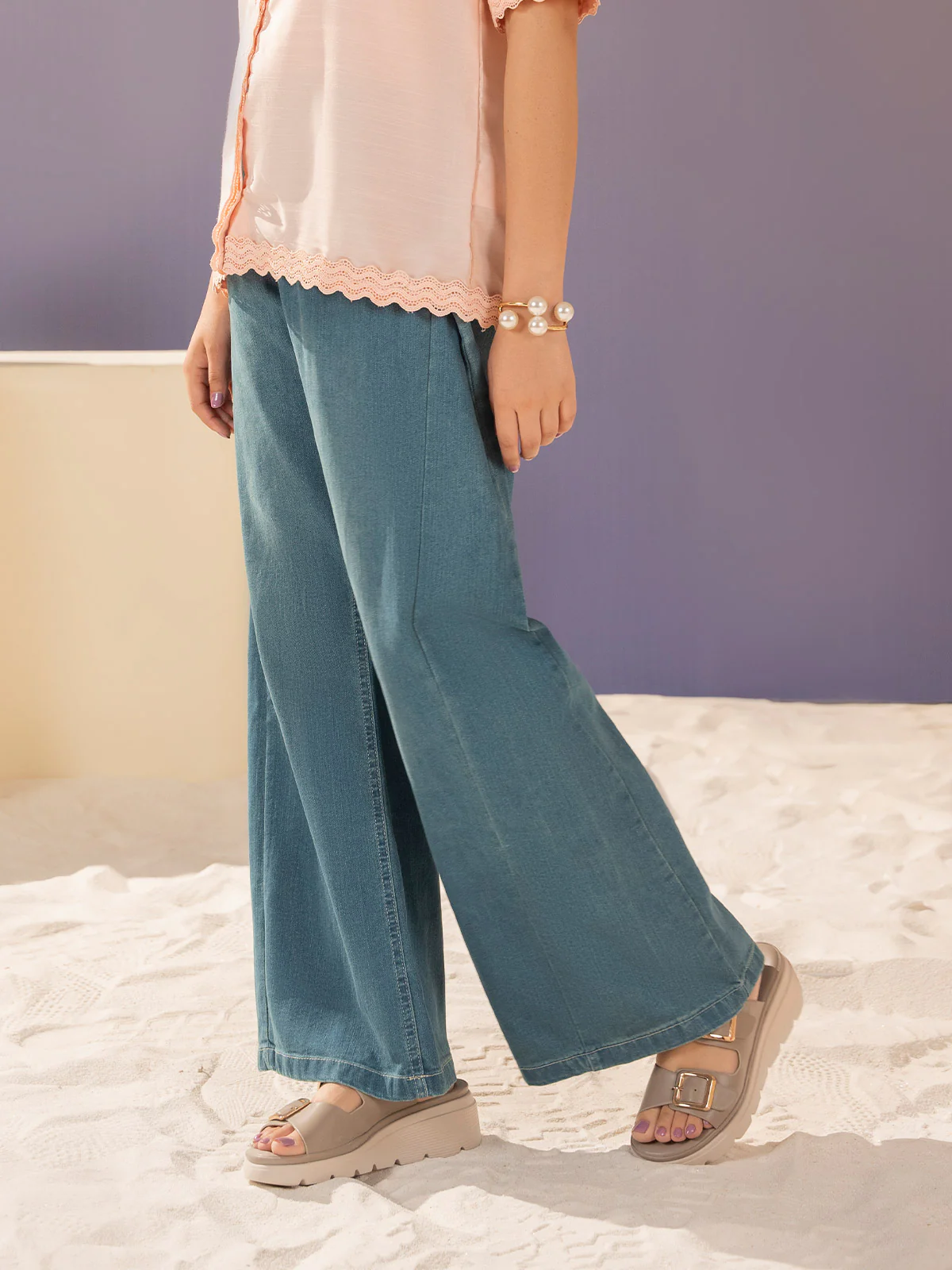 "HYZIN" Wide Leg Denim Pant - Image 3
