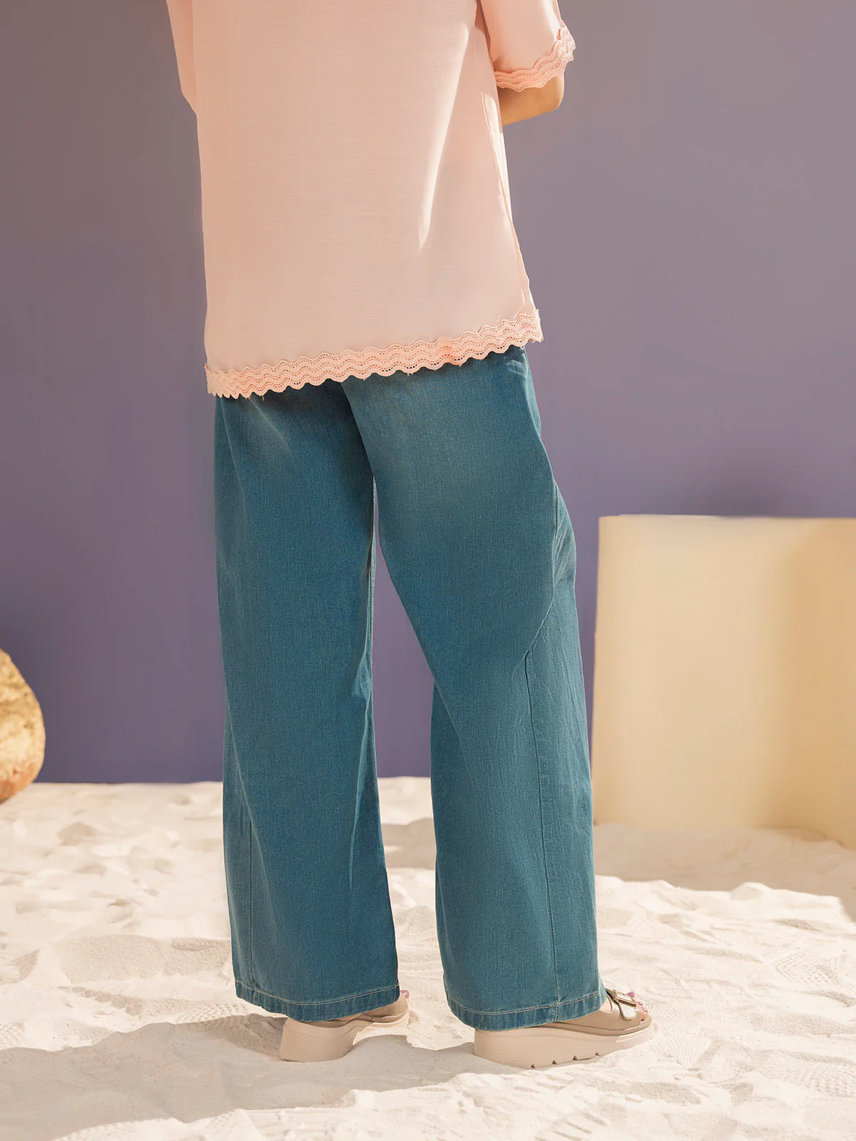 "HYZIN" Wide Leg Denim Pant - Image 4
