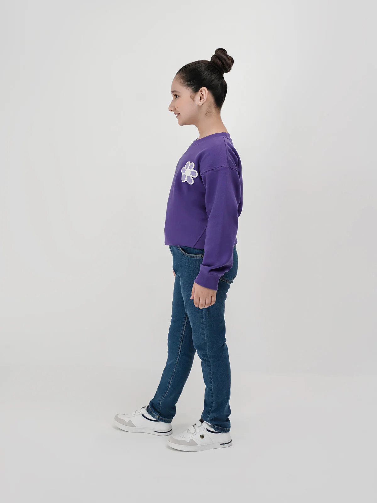 "INEZ" Stylish Cozy Sweatshirt - Image 3