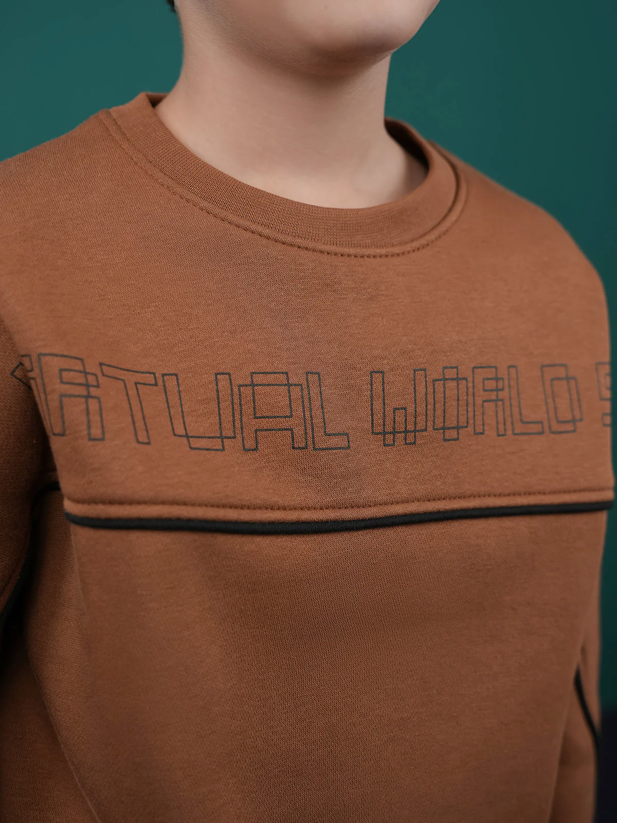 "INGRAM" Comfort Cut &amp; Sew Fleece Sweatshirt - Image 4