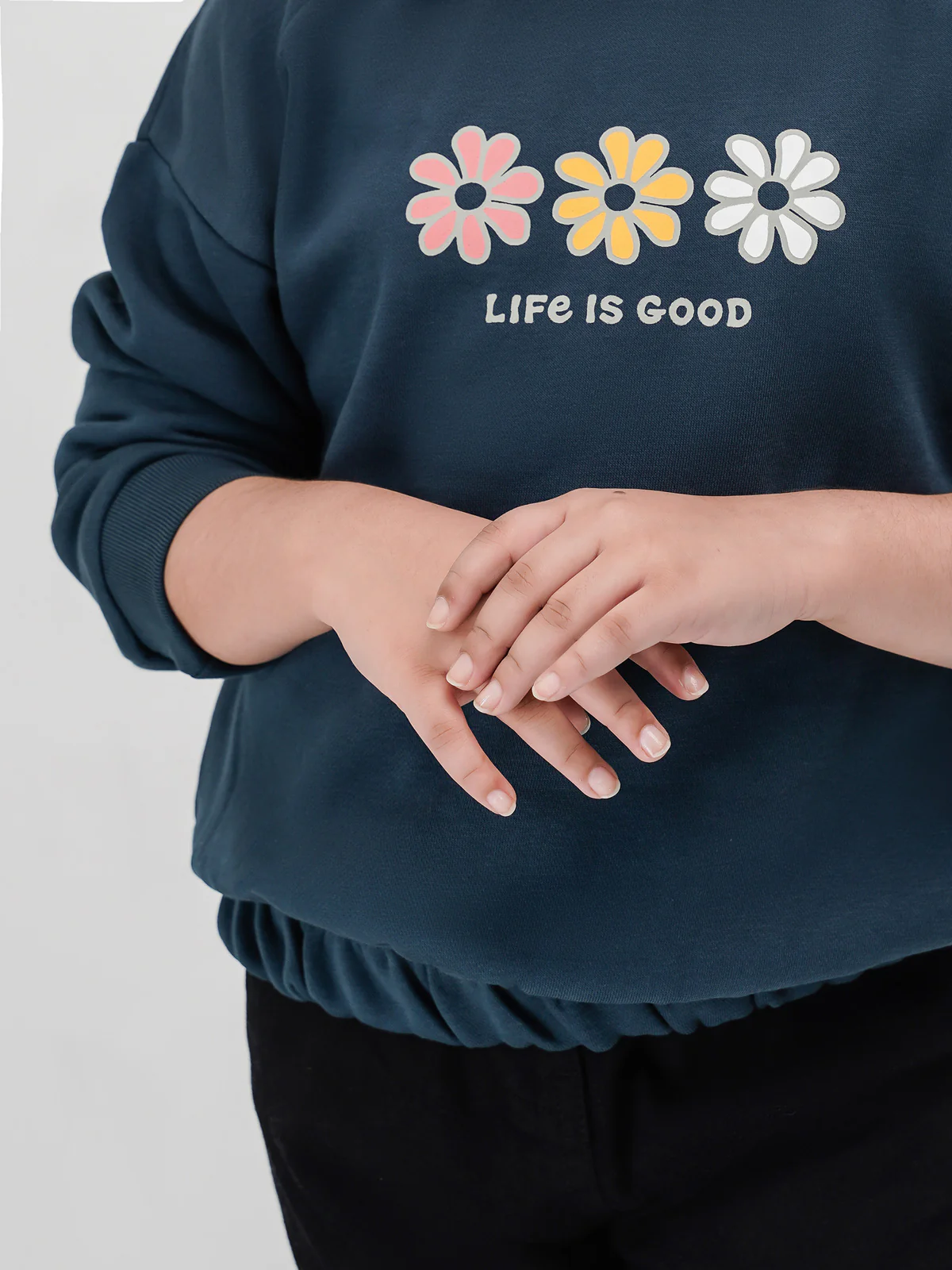 "INZIK" Crew Neck Fleece Sweatshirt - Image 4