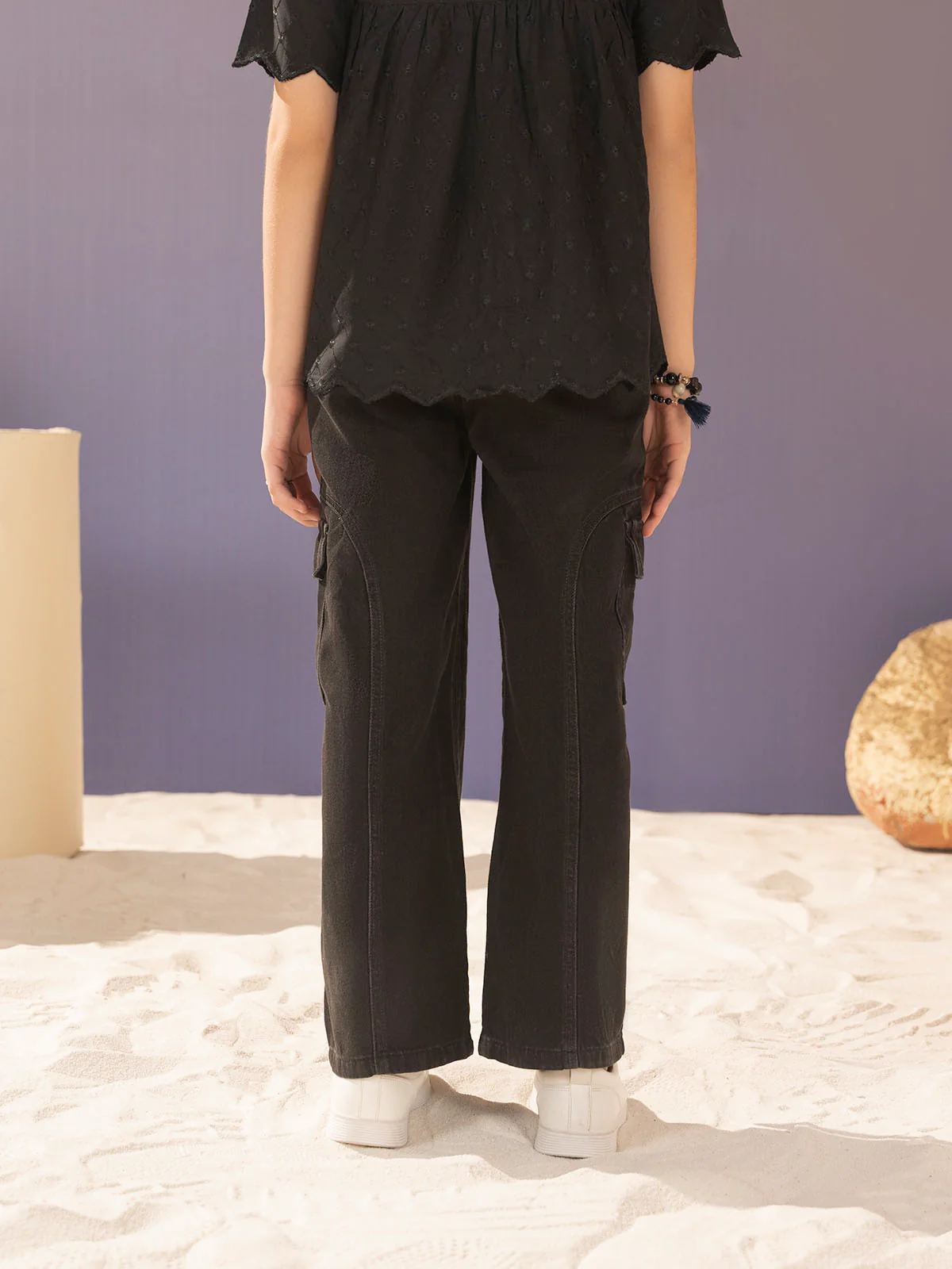 "JAMES" Cargo Fit Denim Jeans - Image 4