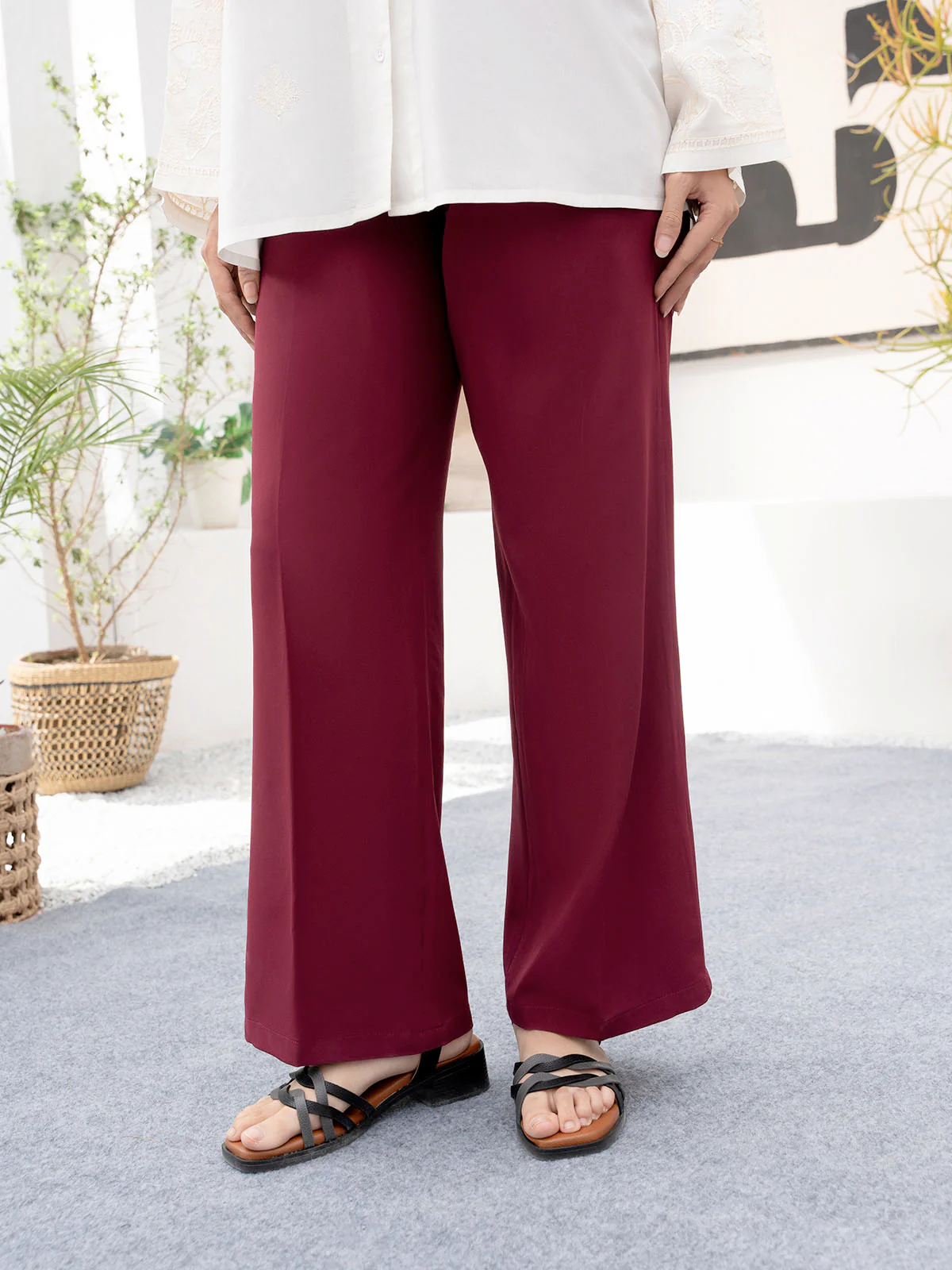 "JORGE" Cotton Basic Woven Trouser