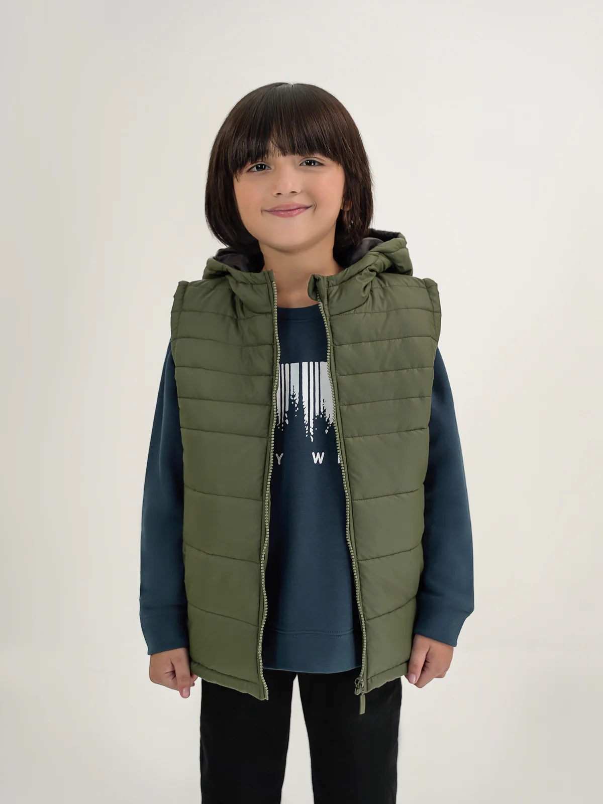 "KESHI" Sleeveless Puffer Jacket - Image 2