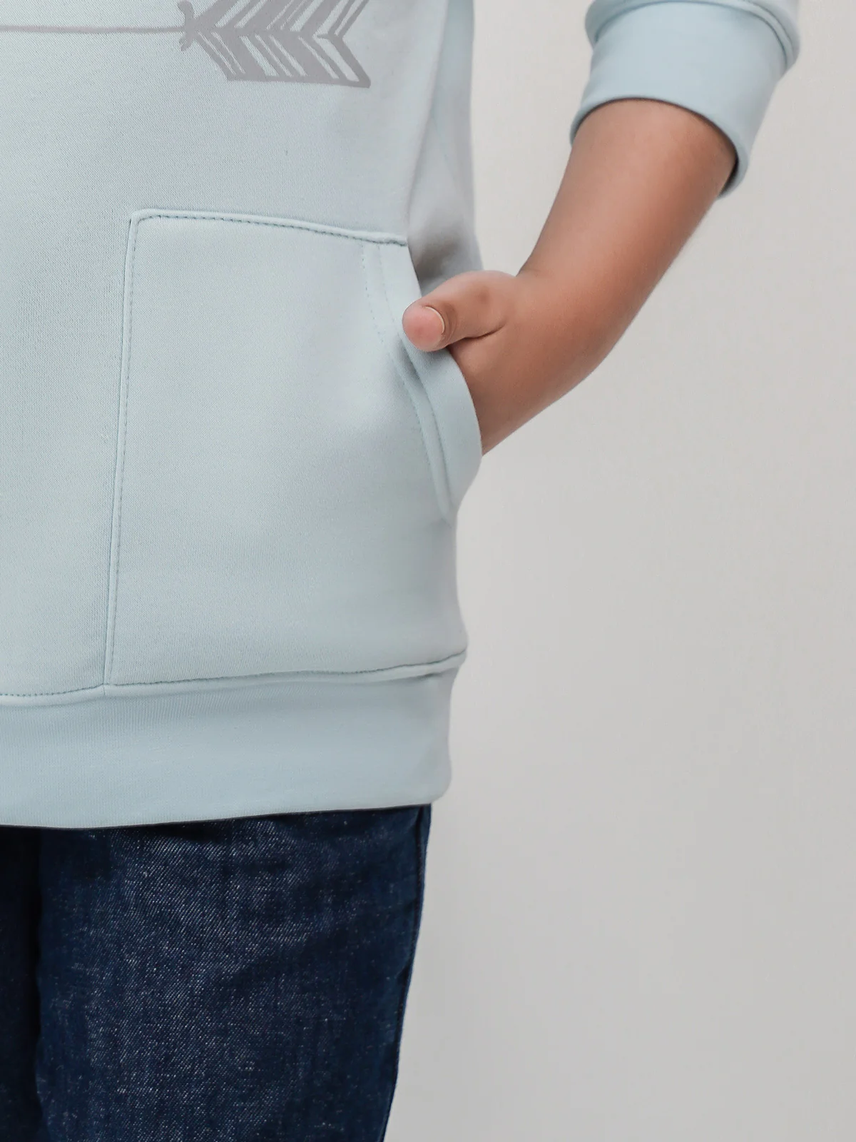 "KISHWAN" Stylish Front Pocket Sweatshirt - Image 4