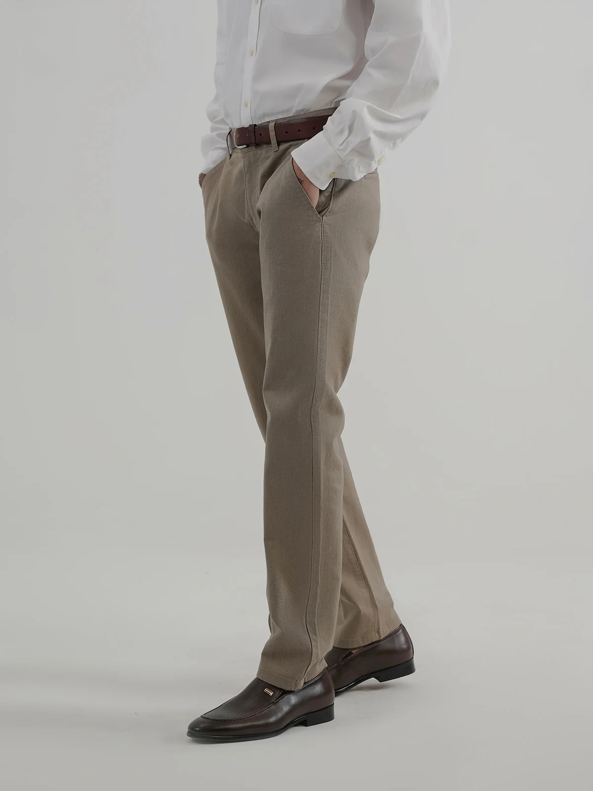 "KOHEN" Solid Slim Fit Twill Chino - Image 2