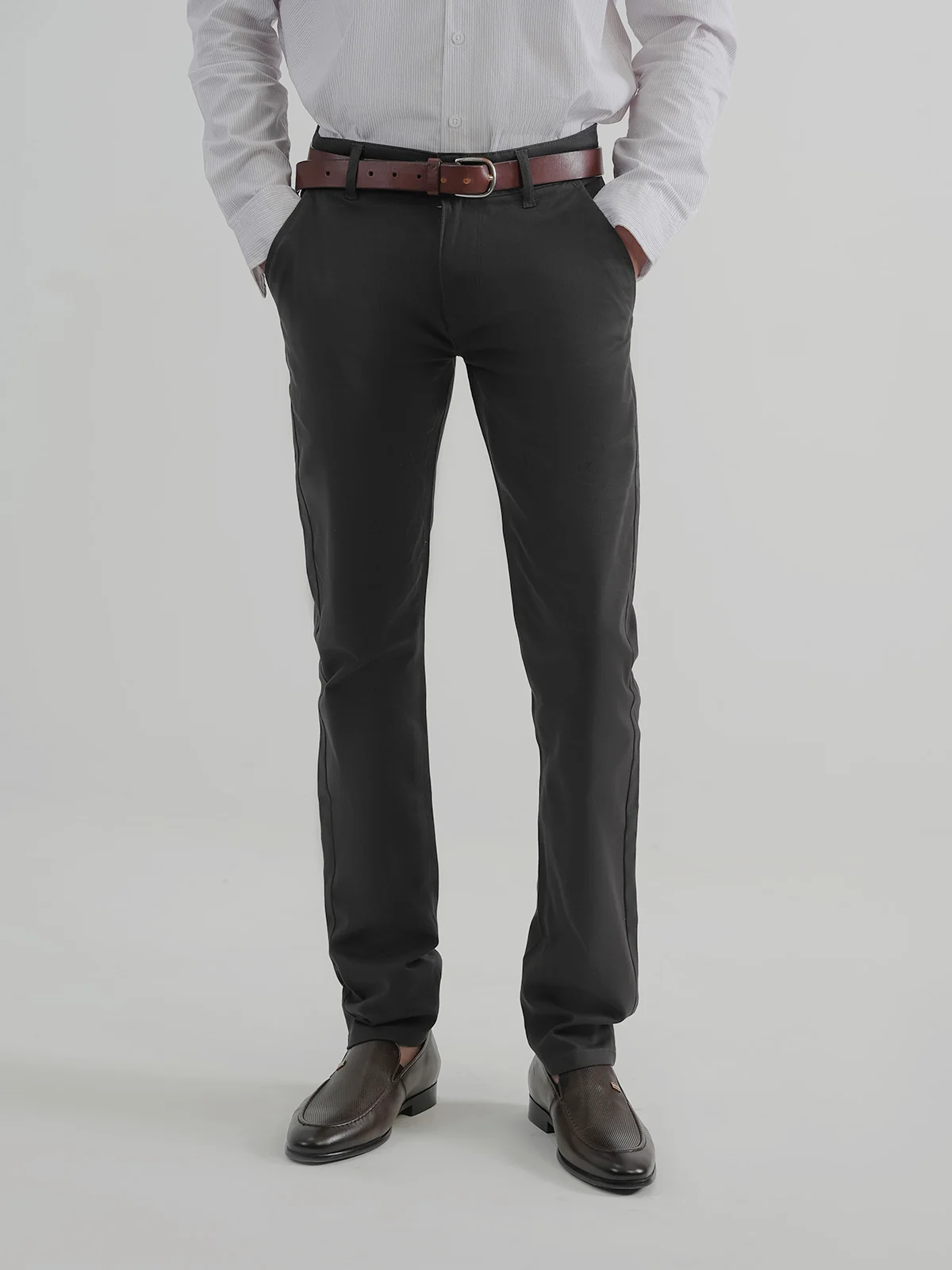"KORBIN" Solid Slim Fit Twill Chino