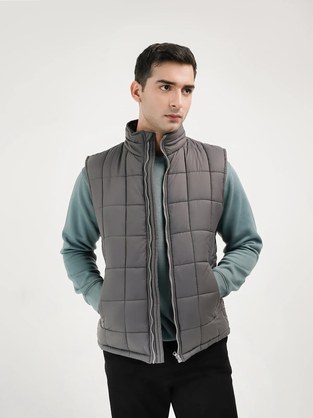 "KRAZ" Sleeveless Zipper Puffer Jacket - Image 2