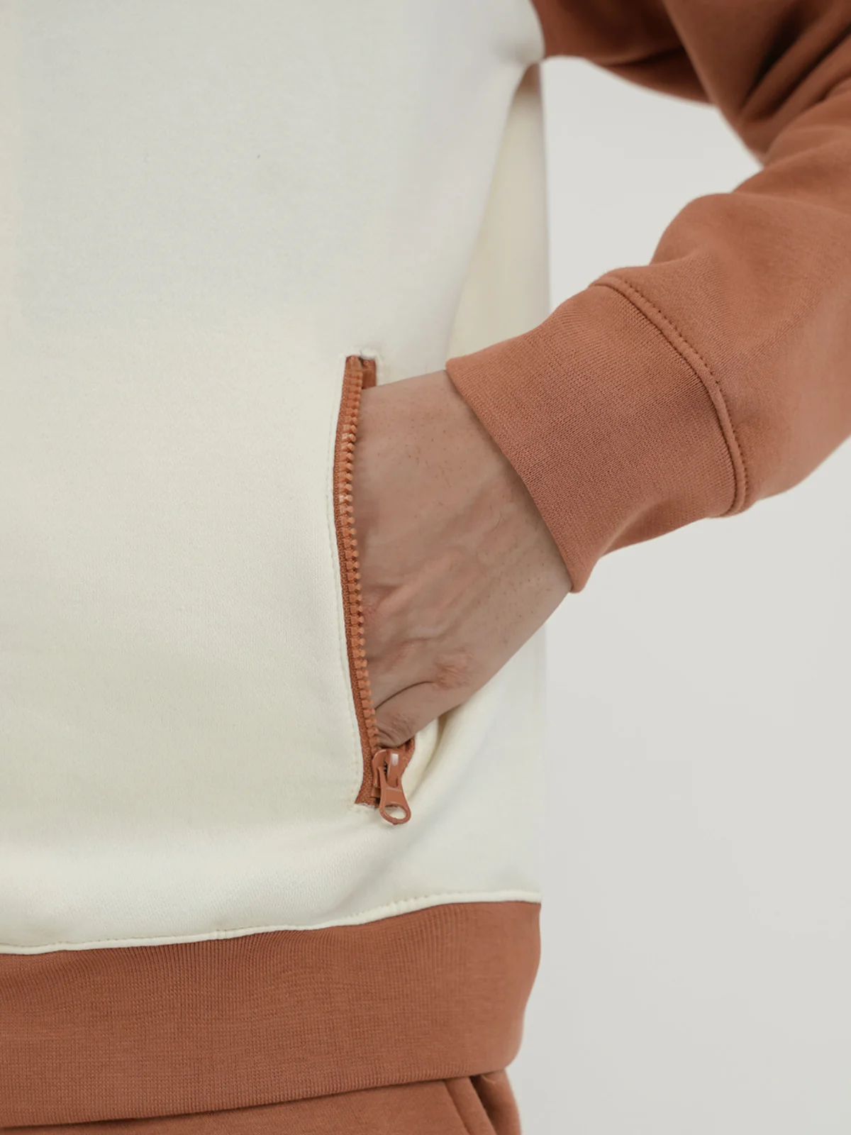 "KWINT" Cut & Sew Fleece Track Suit - Image 5