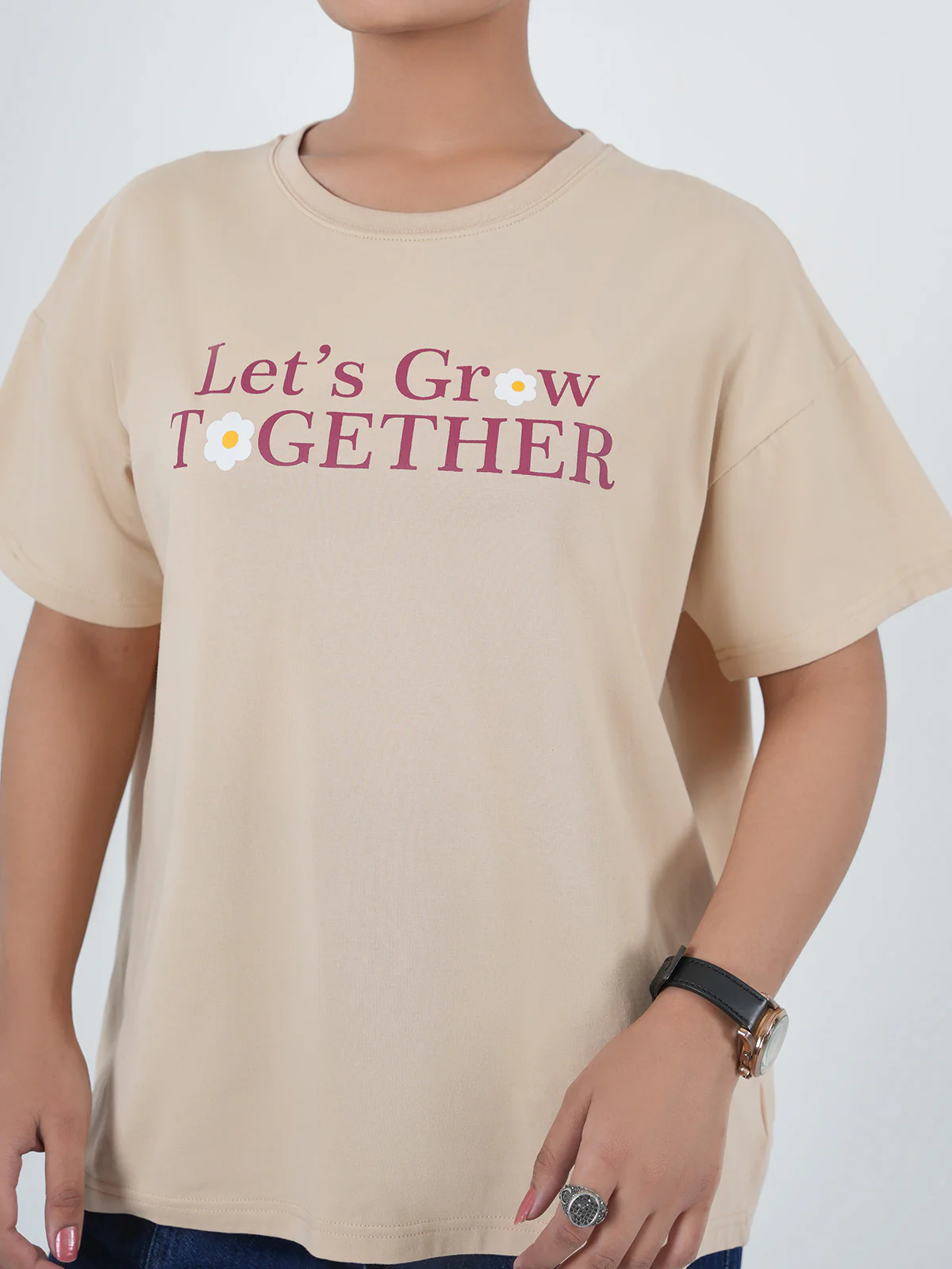 "MALISE" Graphic Regular Fit T-Shirt - Image 2