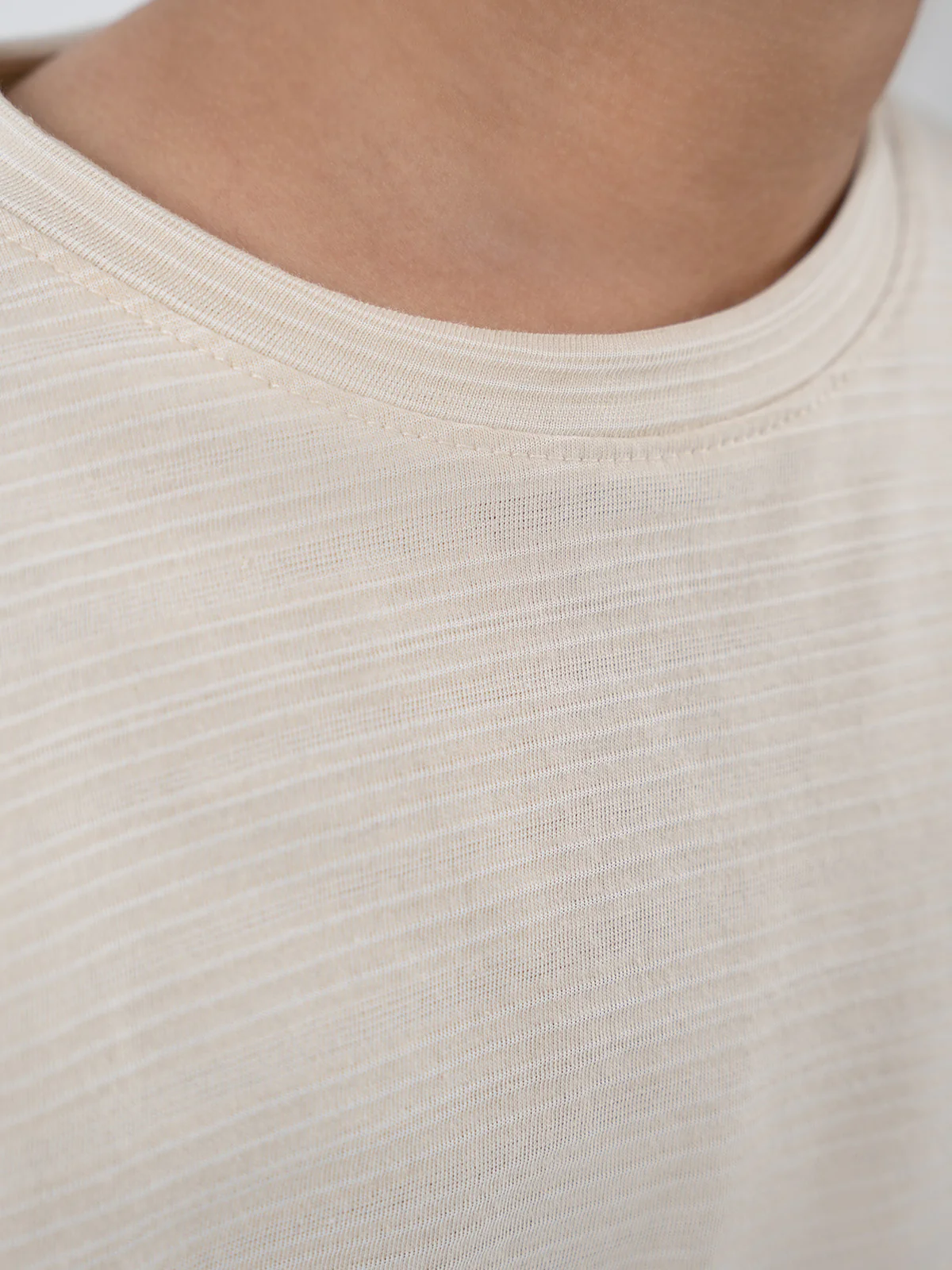 "MARIAN" Basic Drop Shoulder T-Shirt - Image 3