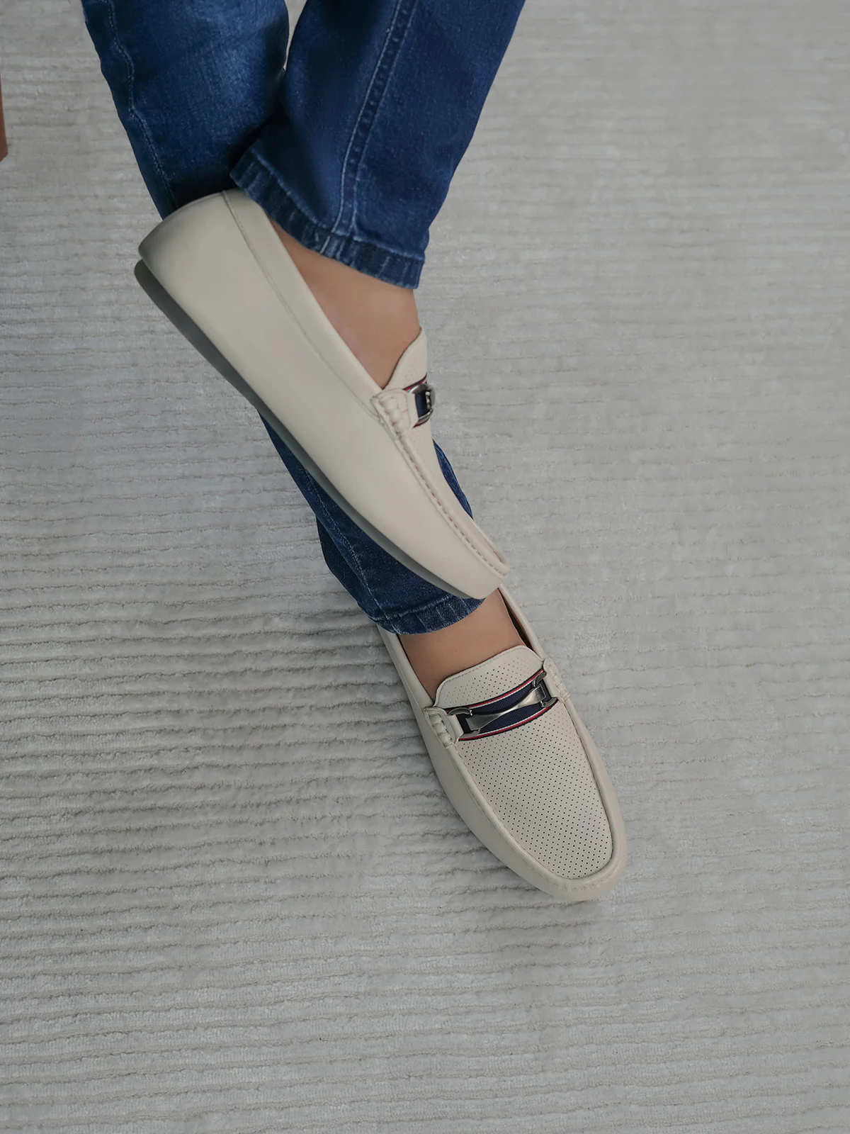 Men "ALDITH" Soft Buckle Detail Moccasins - Image 3