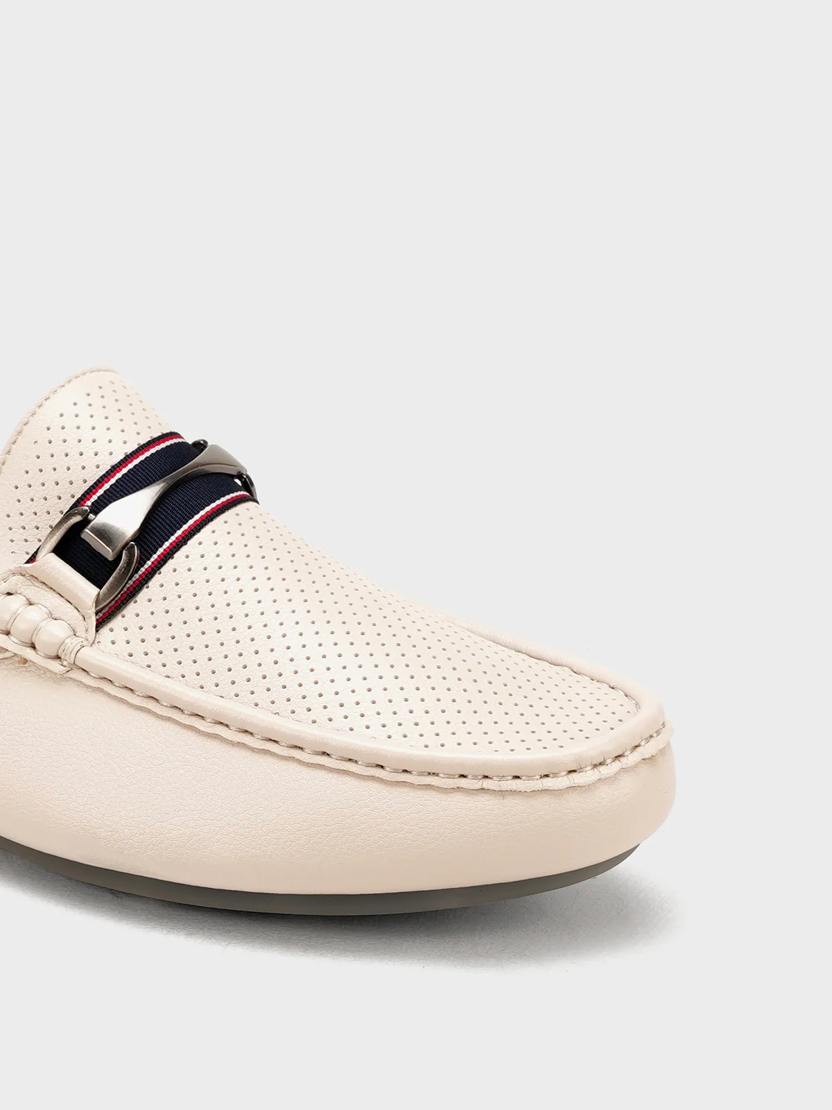 Men "ALDITH" Soft Buckle Detail Moccasins - Image 7