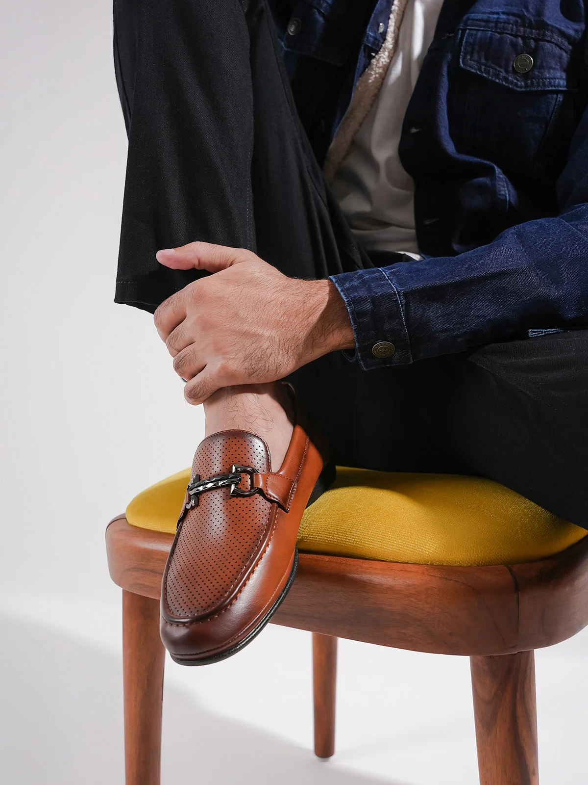 Men "ALDIVA" Smart Texture Design Loafers - Image 9