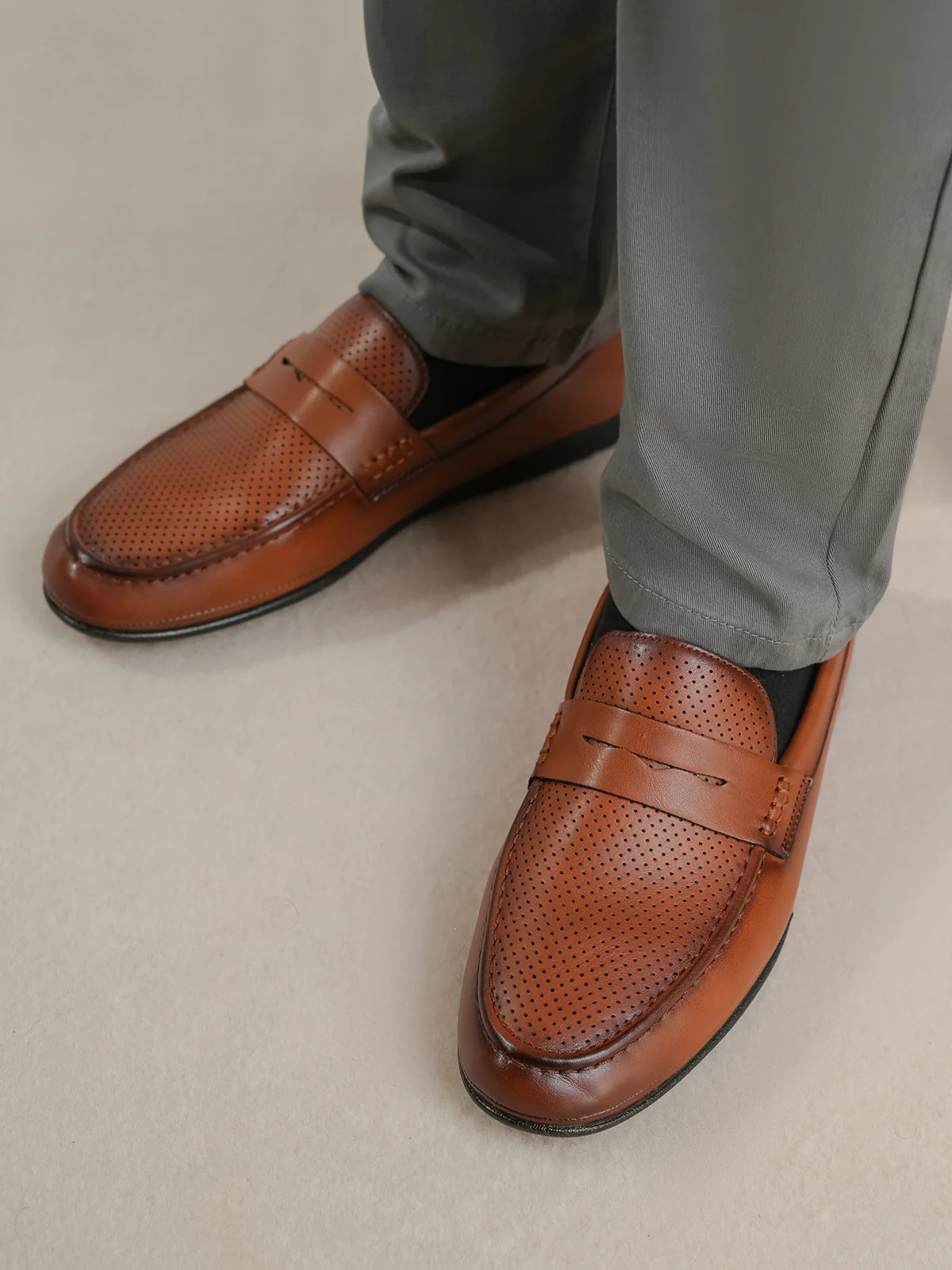 Men "ALINDA" Comfort Simple Loafers - Image 3