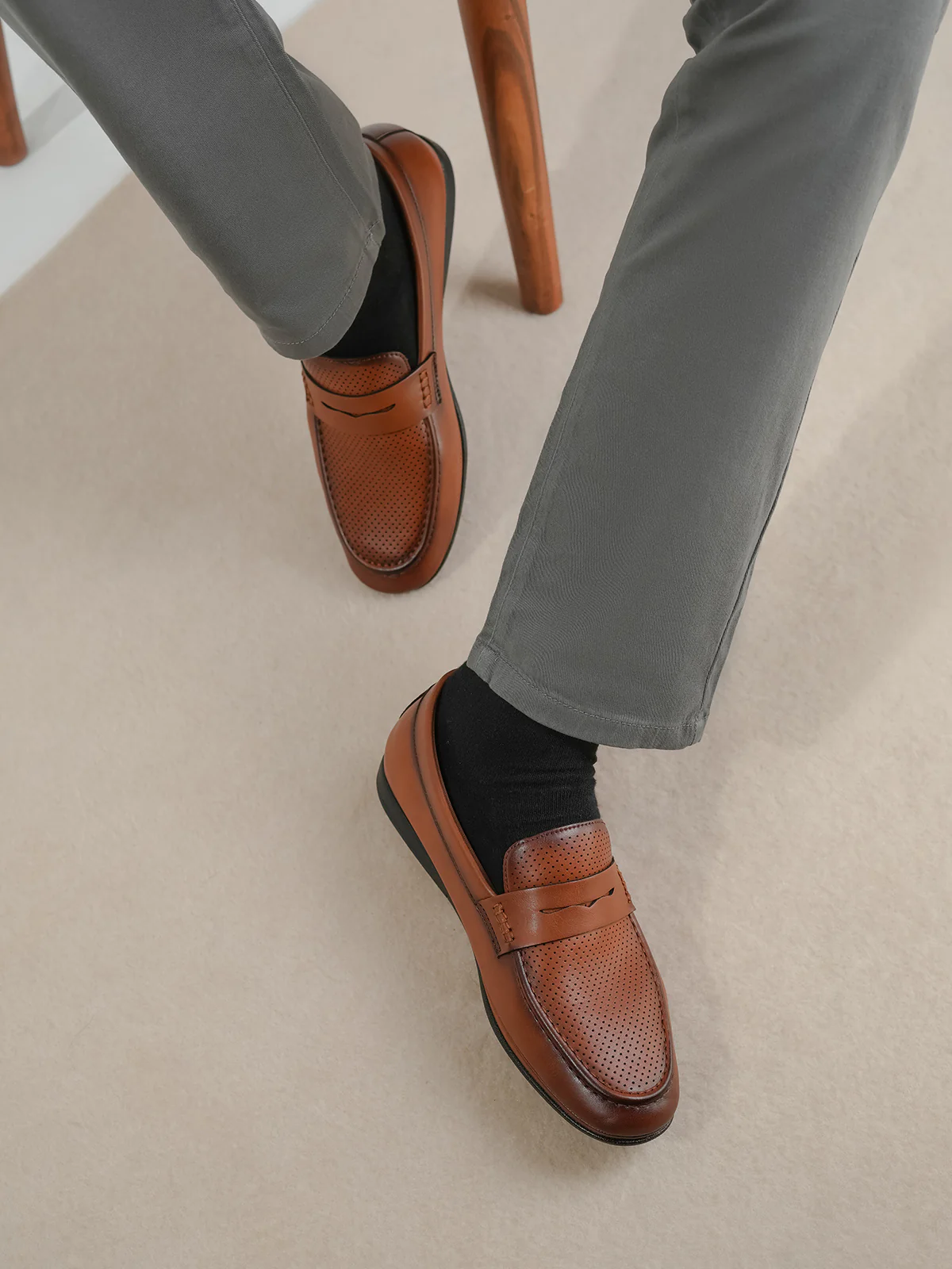 Men "ALINDA" Comfort Simple Loafers - Image 9