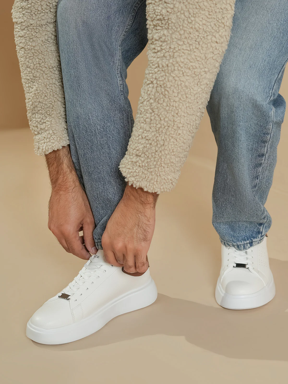 Men "AROHA" Comfort Lace Up Trainers - Image 10