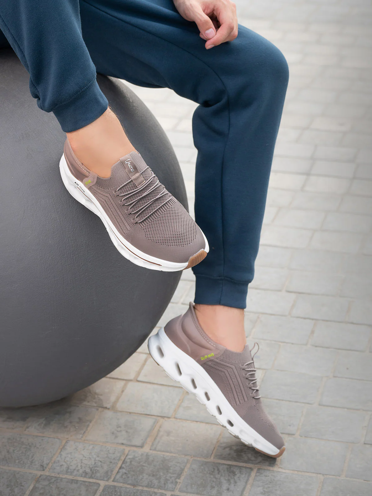 Men "ASHBY" Comfort Lightweight Trainers