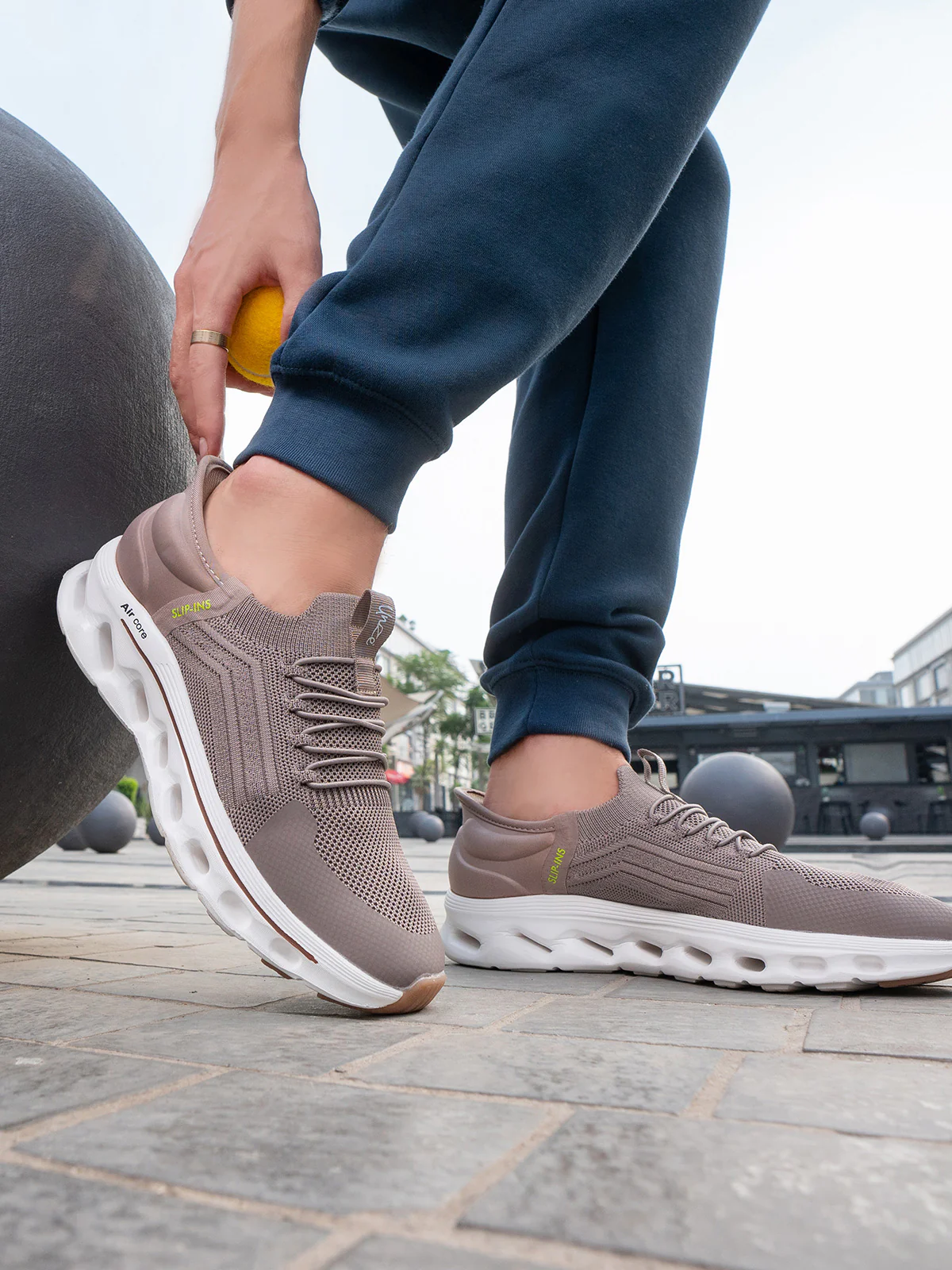 Men "ASHBY" Comfort Lightweight Trainers - Image 6
