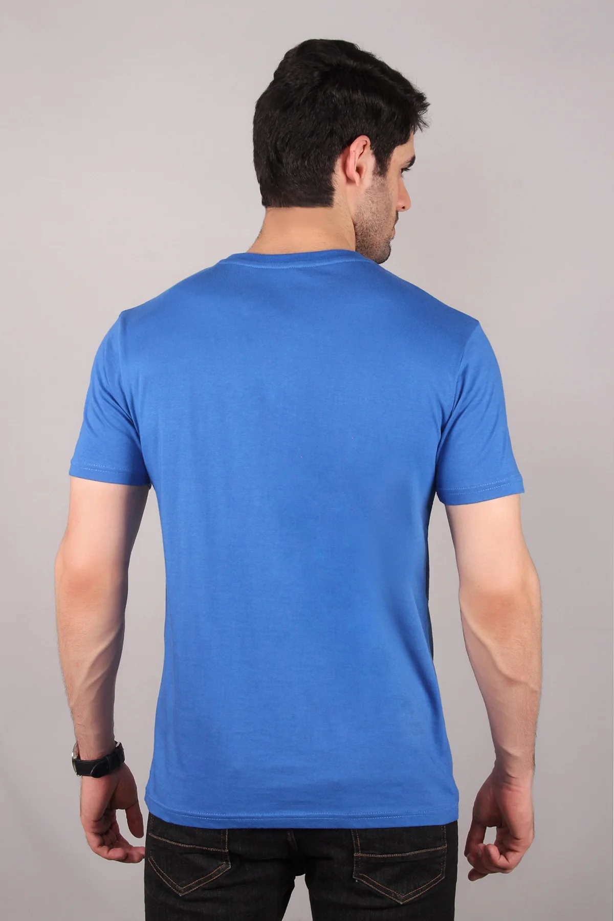 "CHIEF" Classic Crew Neck T-Shirt - Image 5