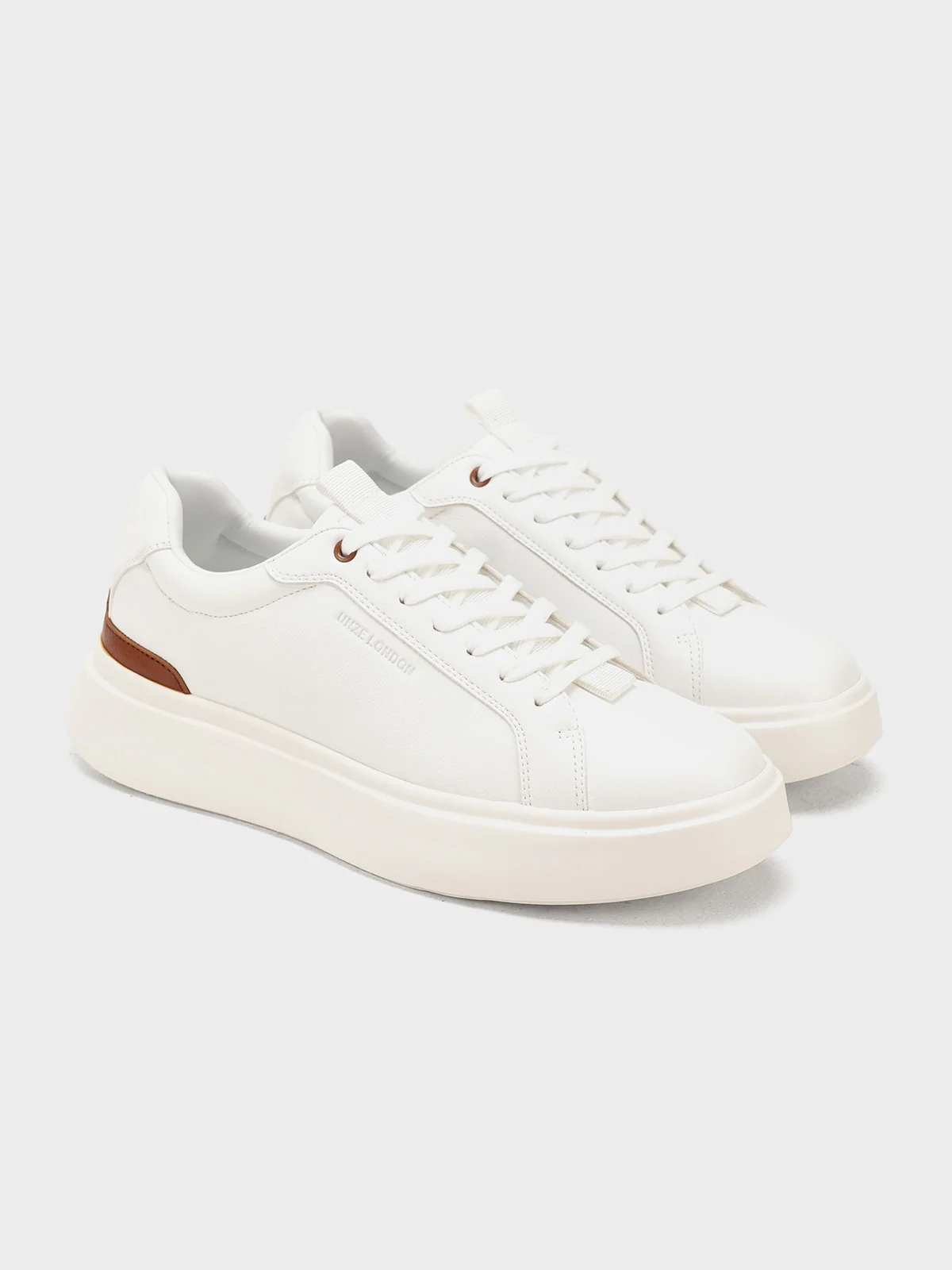 Men "CITLALLI" Classic Lace Up Trainers - Image 4