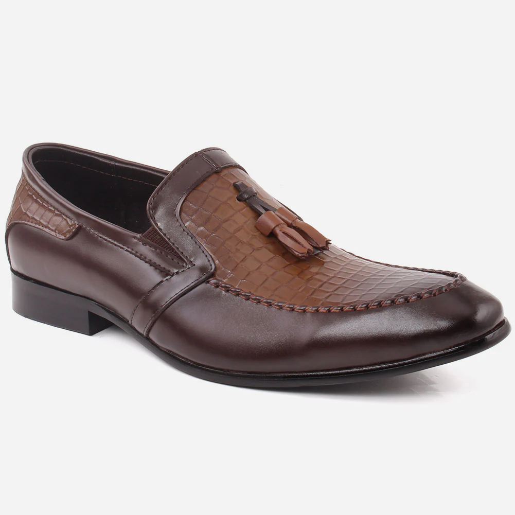 Men “GARIAN” Leather Textured Tassel Embossed Woven Detailed Moc Toe Formal Shoes