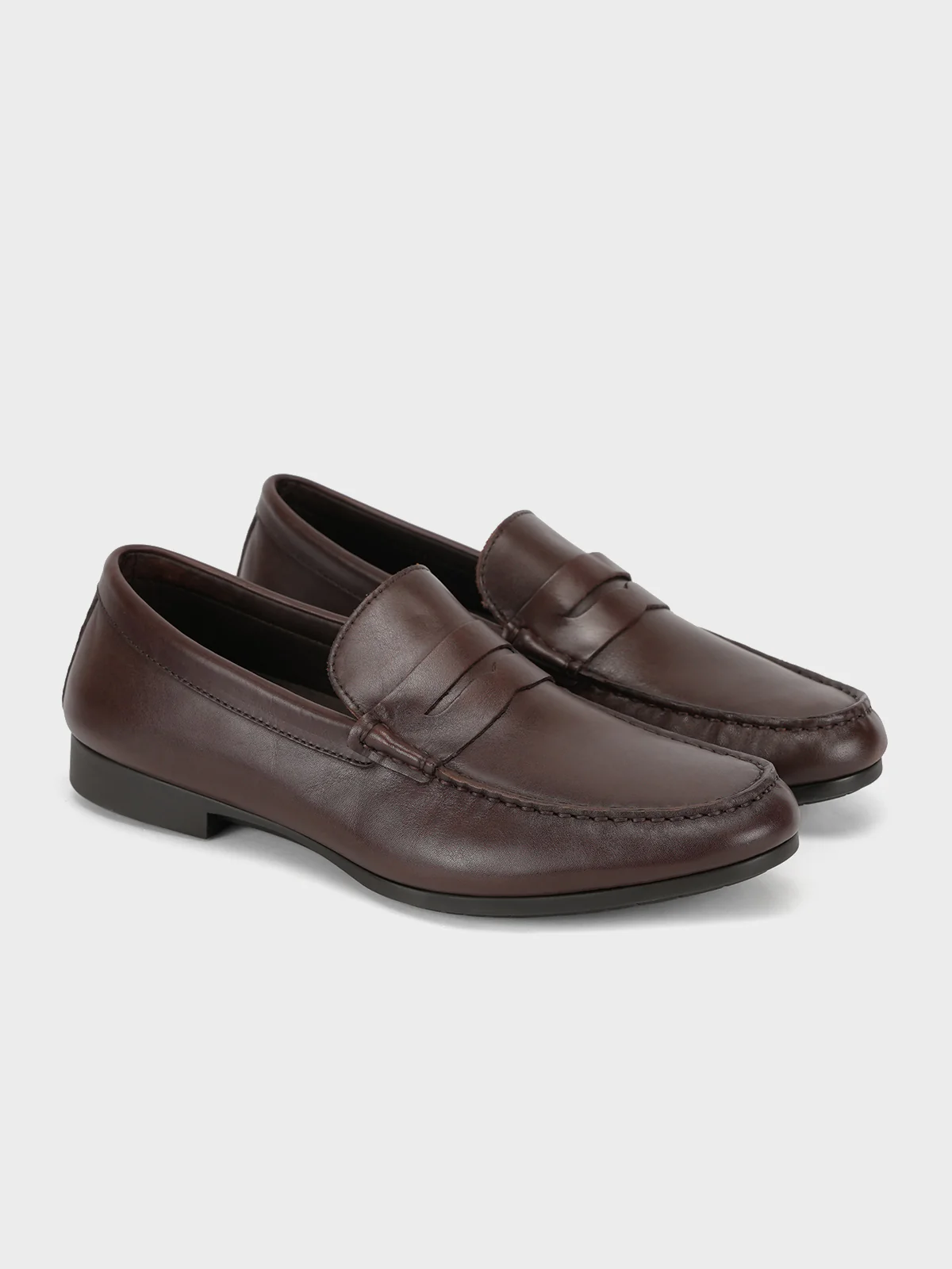 Men "NON" Woven Textured Slip On Casual Leather Moccasin Shoes - Image 4