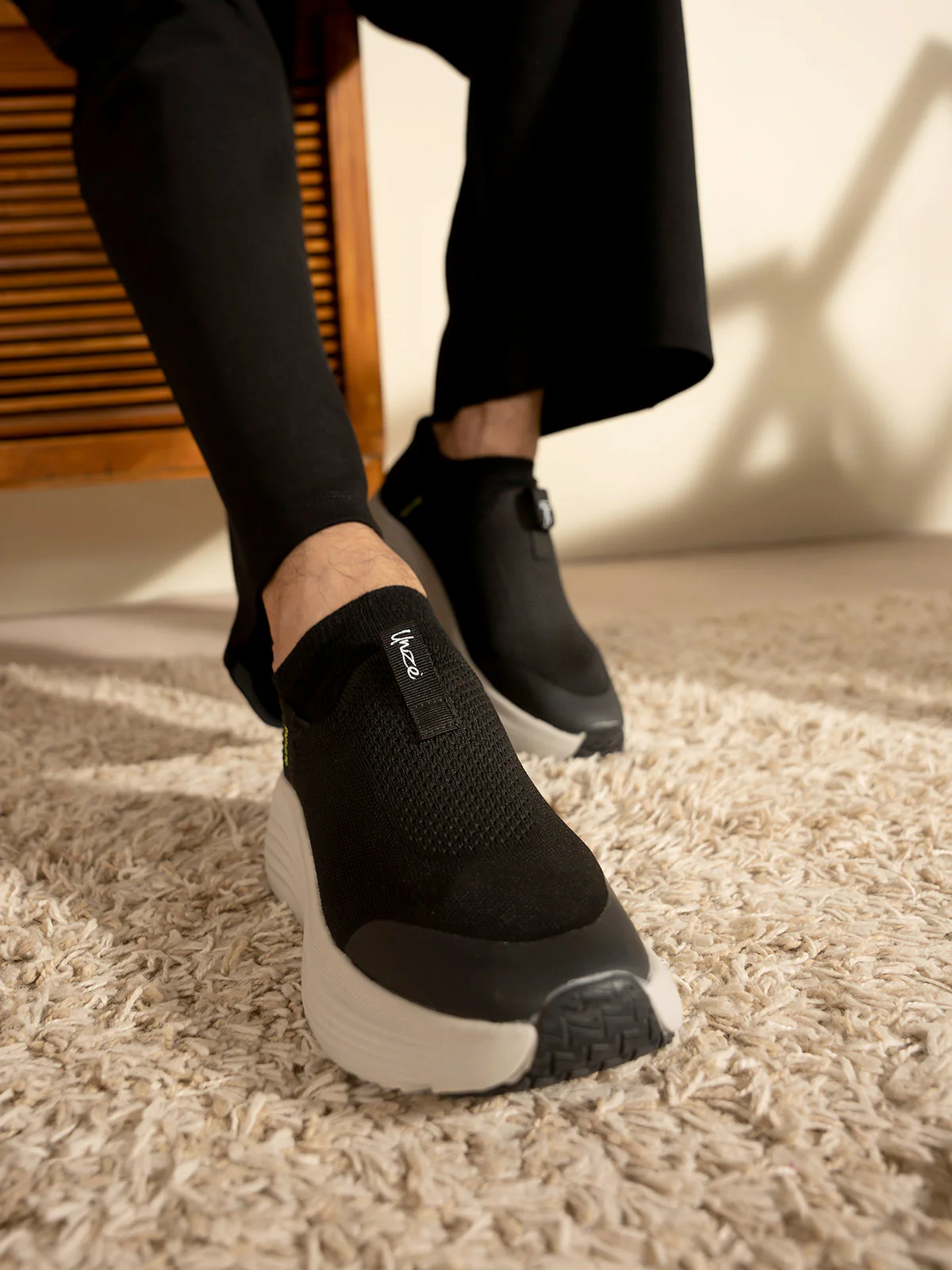 Men "THIAGO" Easy to Wear Trainers - Image 6