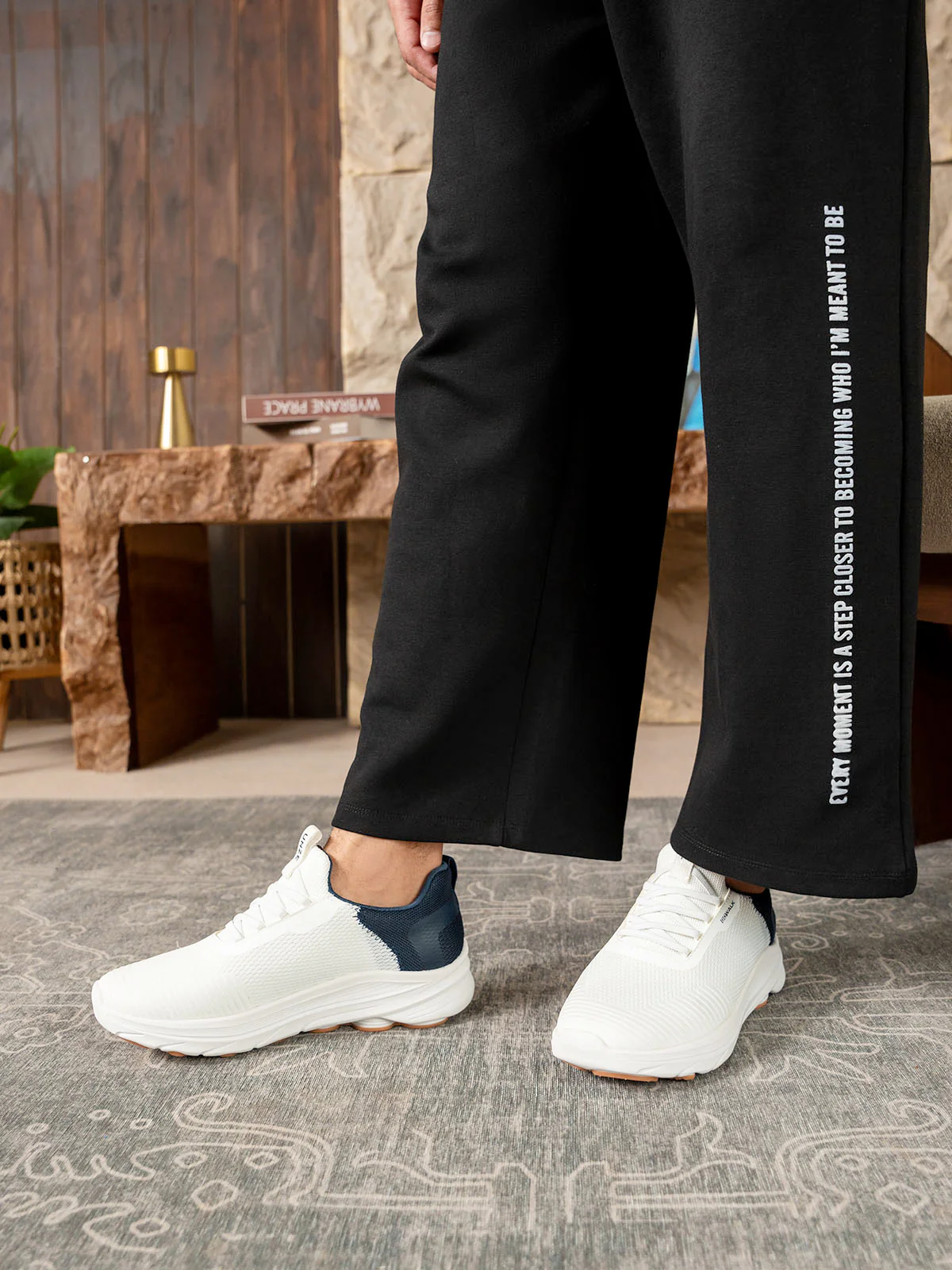 Men "TRISTAN" Lightweight Trainers - Image 6