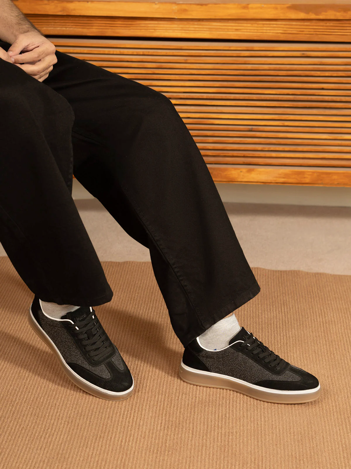 Men "UZOMA" Lace Up Design Trainers - Image 10