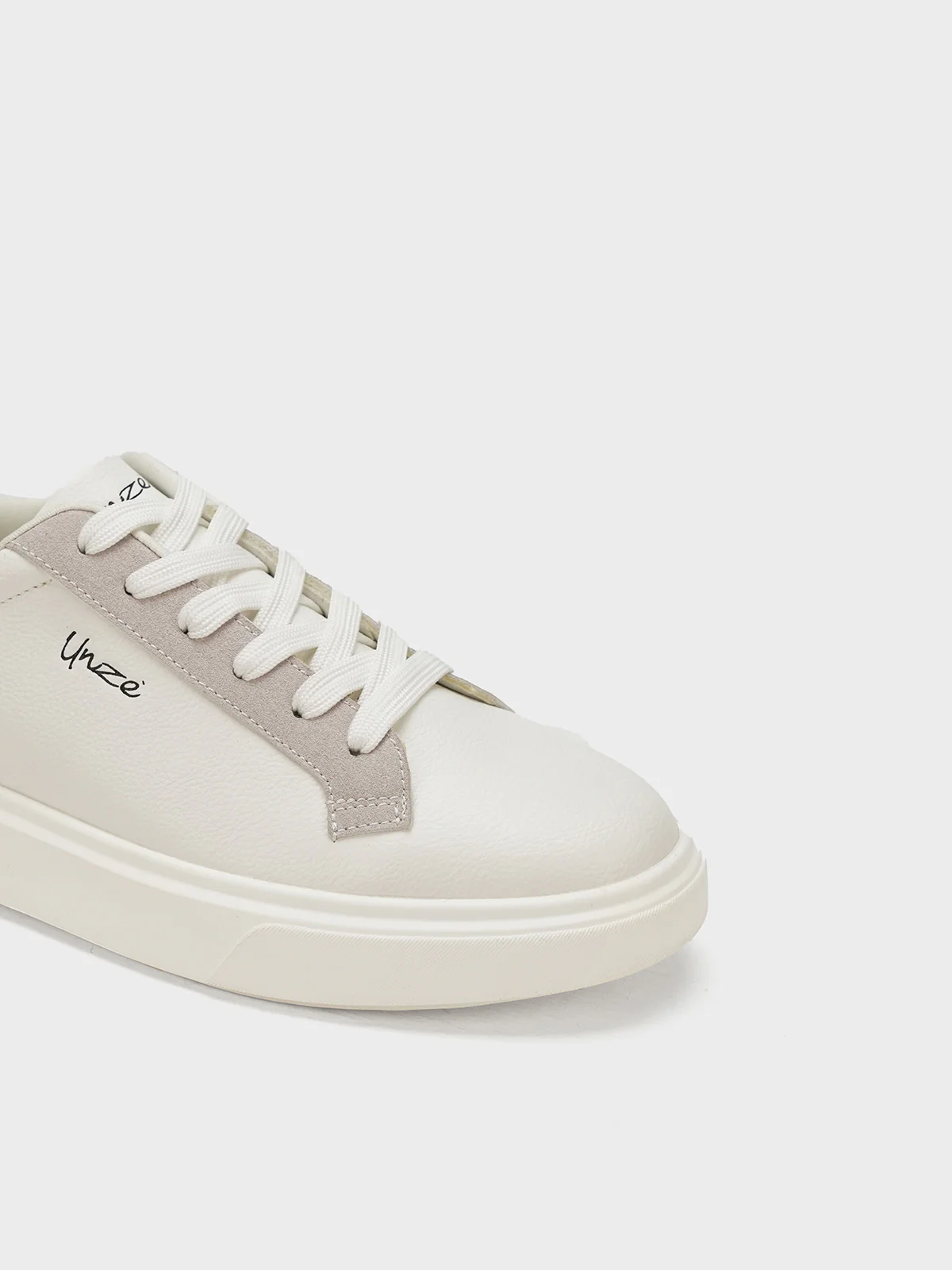 Men "VIKTOR" Long Lasting Lace-Up Trainers - Image 4