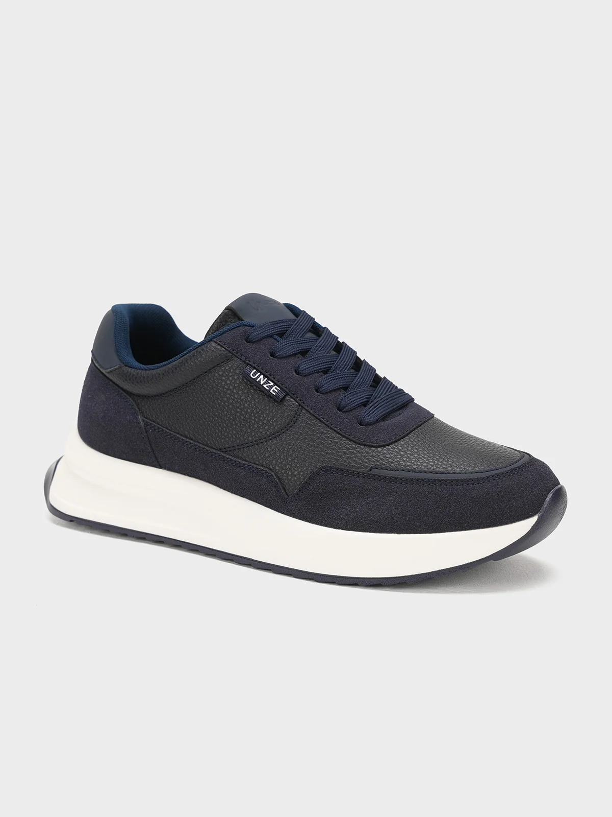 Men "WAYDE" Comfortable Lace-Up Trainers - Image 2