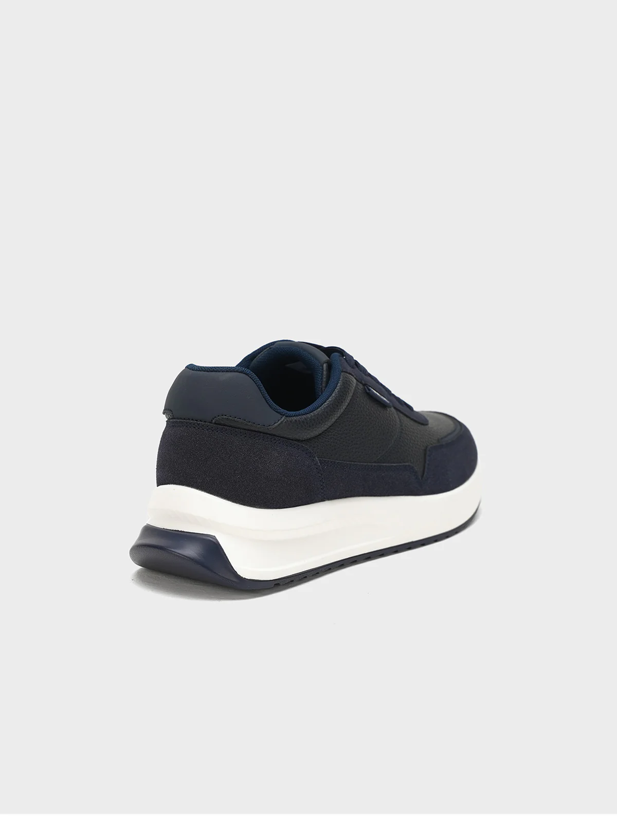 Men "WAYDE" Comfortable Lace-Up Trainers - Image 5