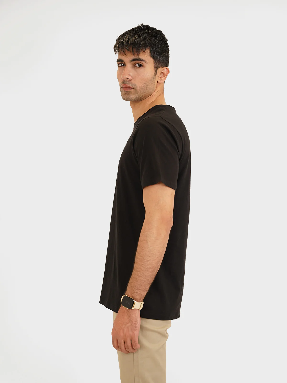 Mens "AKIVA" Plain Regular Fit T-Shirt - Image 2