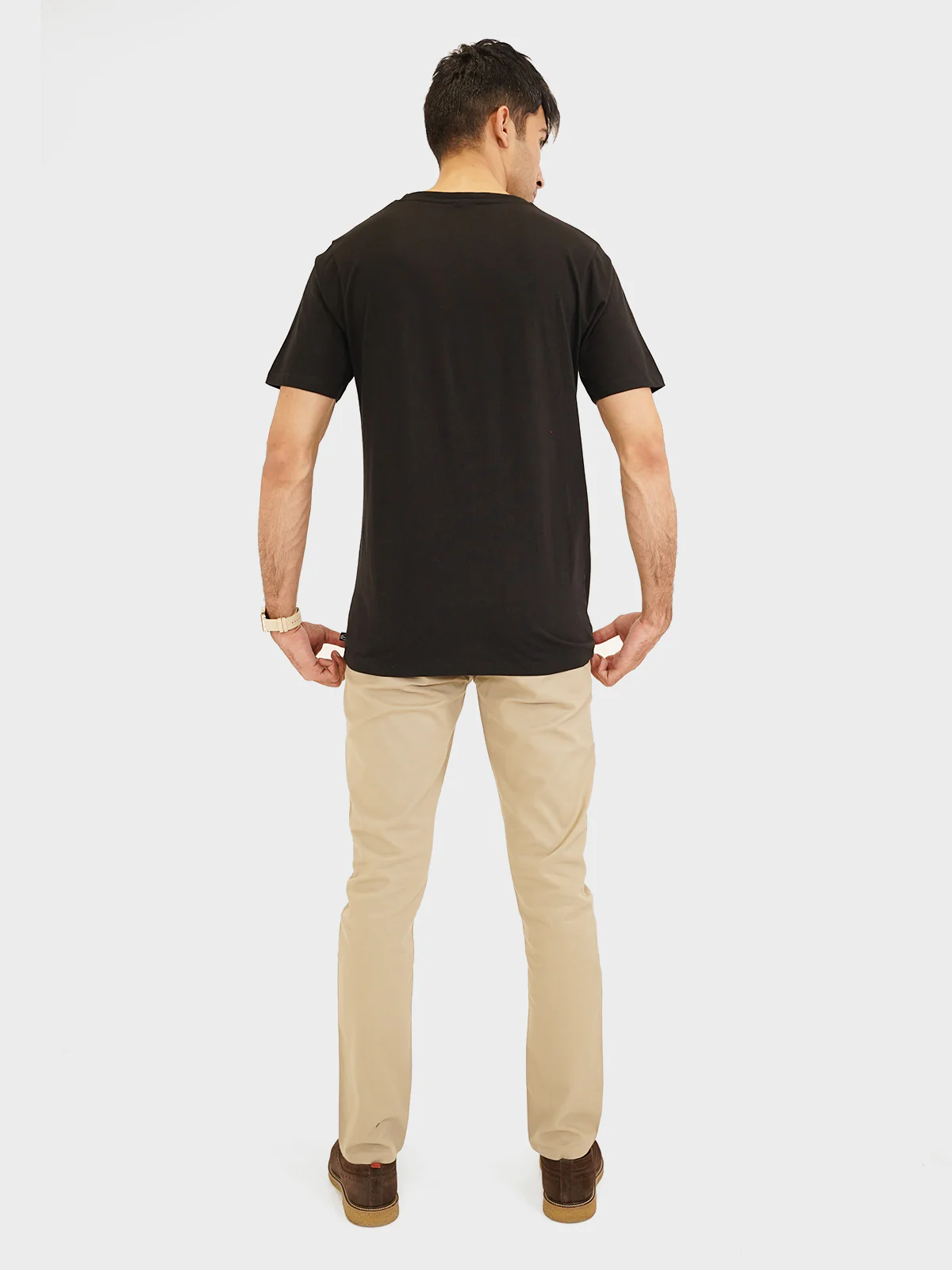 Mens "AKIVA" Plain Regular Fit T-Shirt - Image 4