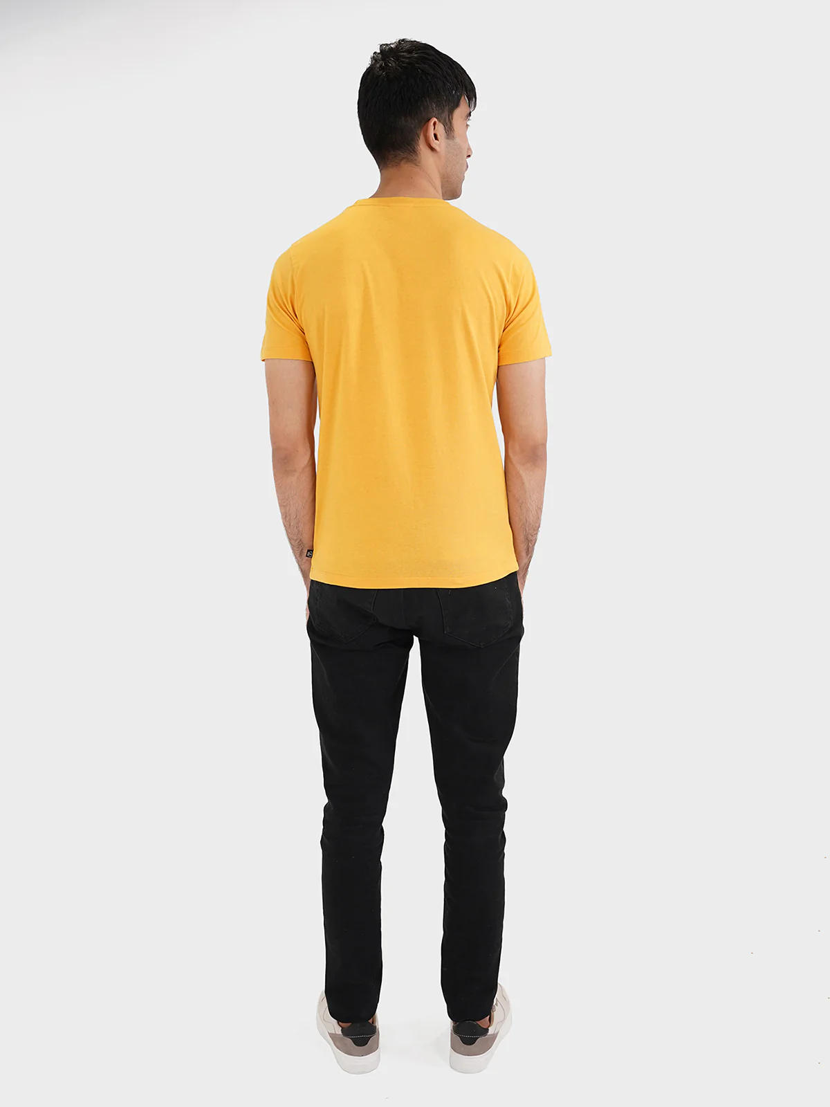 "ARWID" Plain Regular Fit T-Shirt - Image 4