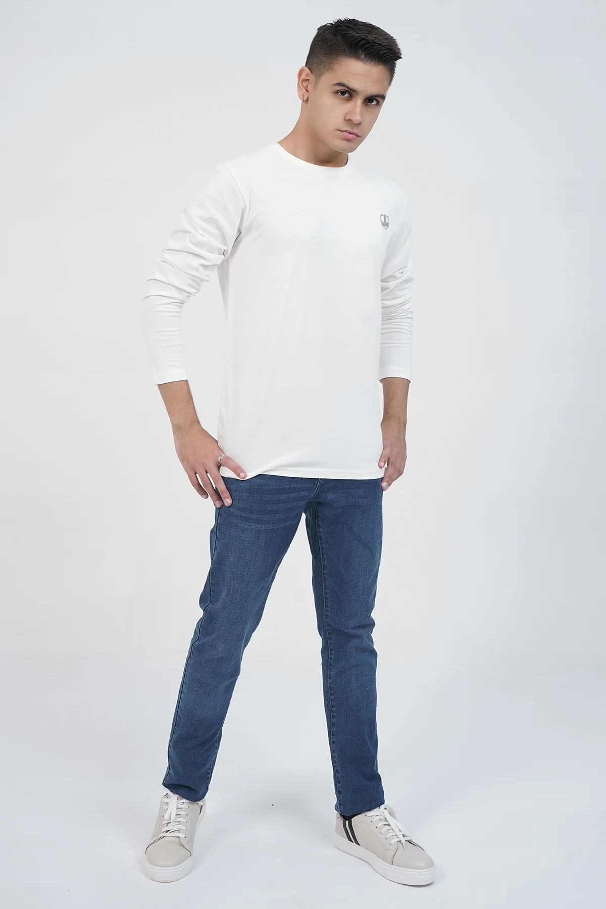 "BEYONE" Crewneck Pullover Shirt - Image 2